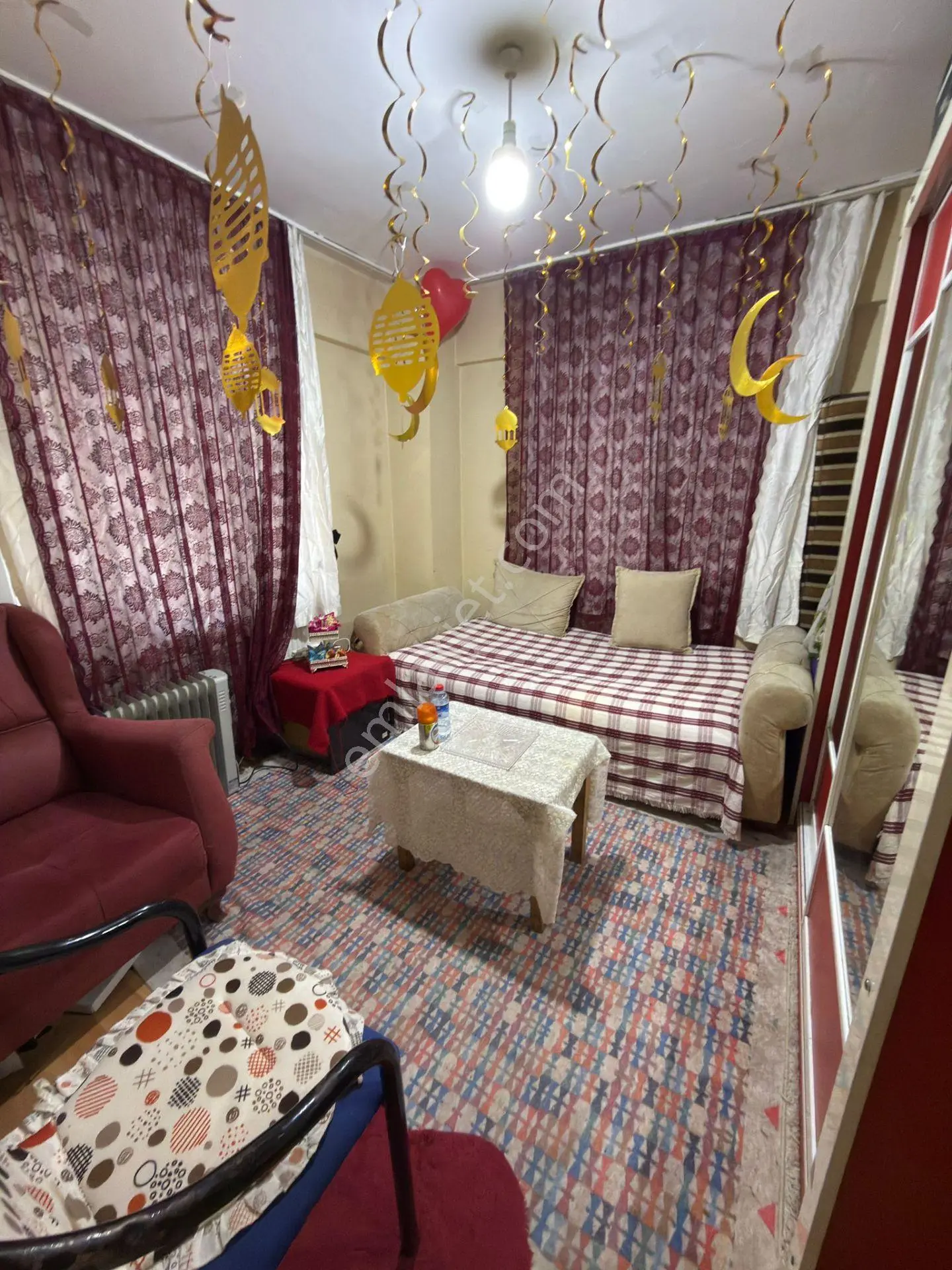 Bahçelievler Zafer'de Metro Yakını Satılık 65m² 2+1 Daire - Görsel 2