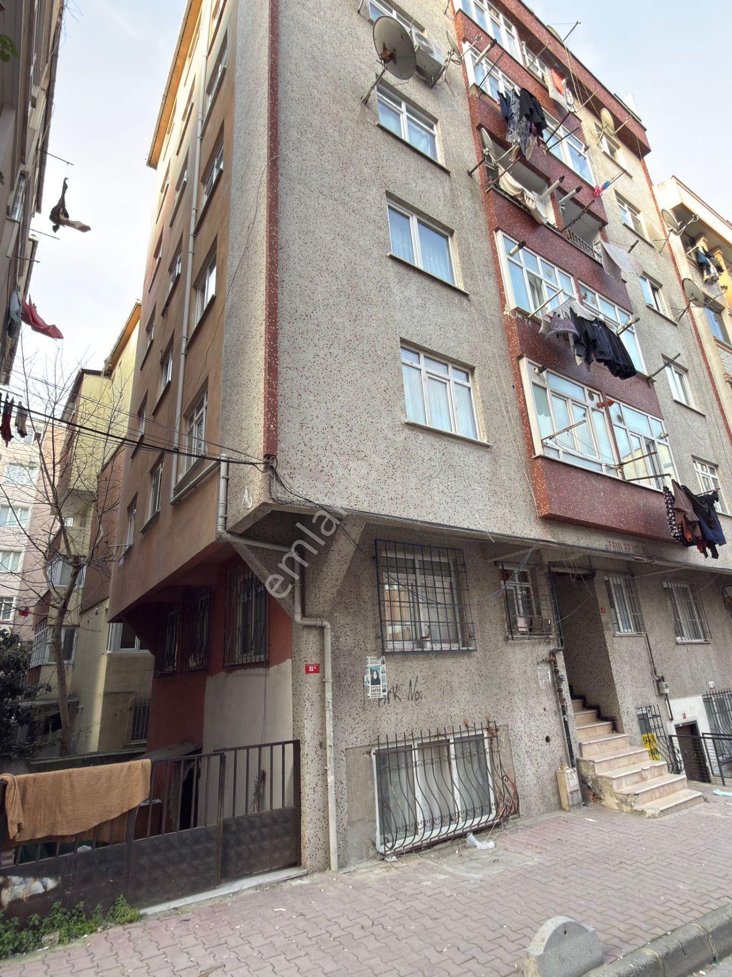 Bahçelievler Zafer'de Metro Yakını Satılık 65m² 2+1 Daire - Görsel 24