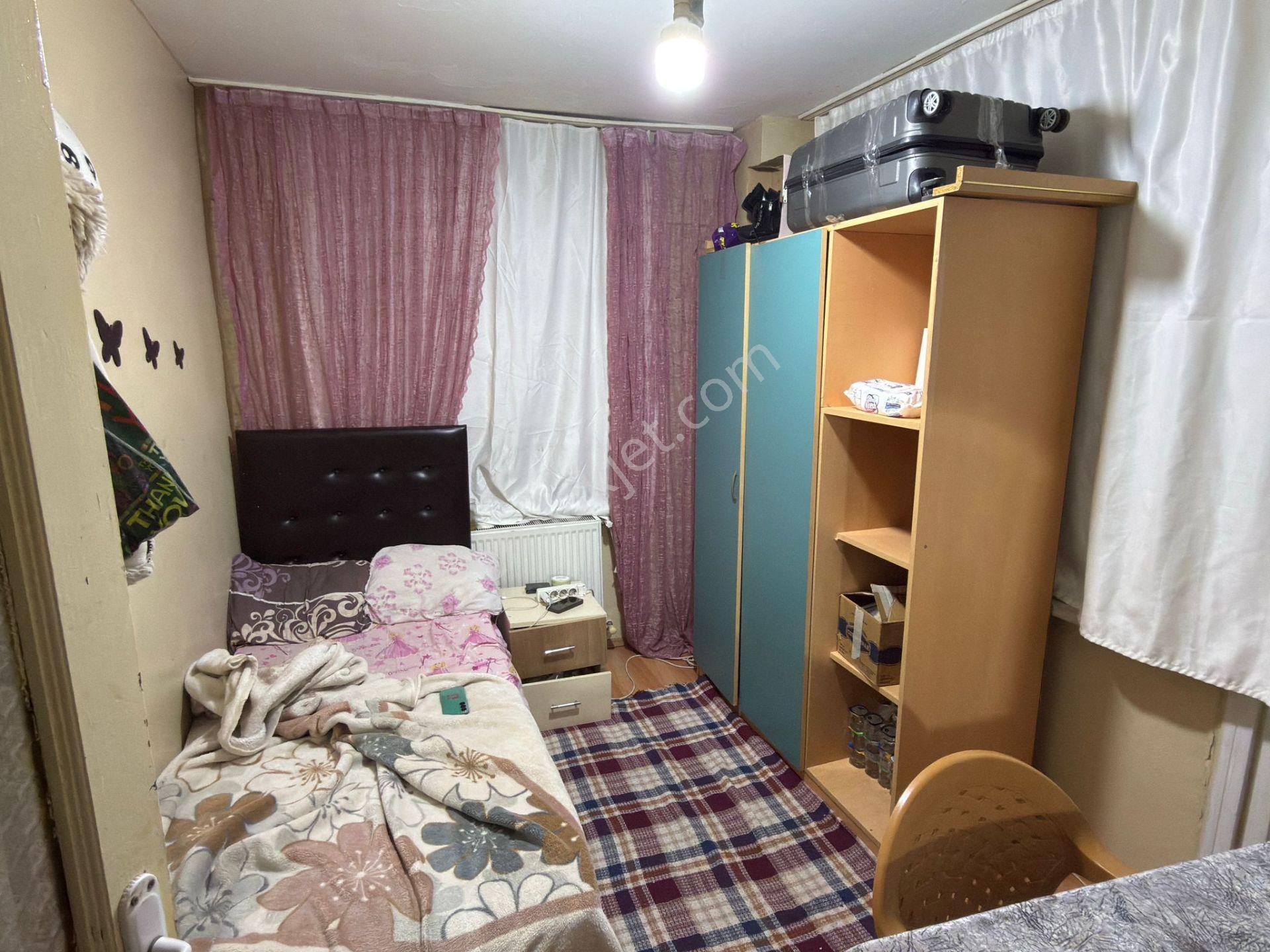 Bahçelievler Zafer'de Metro Yakını Satılık 65m² 2+1 Daire - Görsel 6