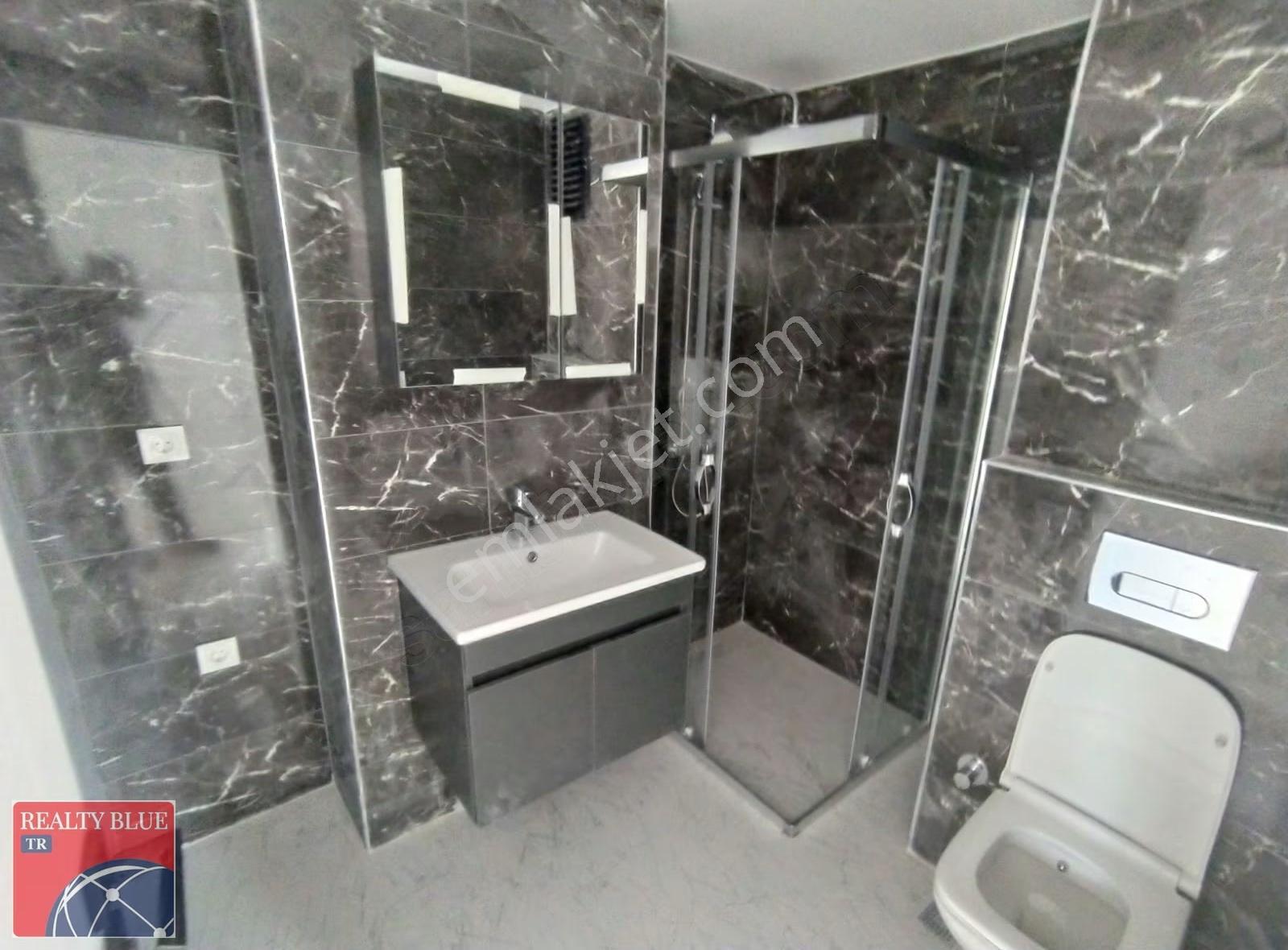 Pendik Velibaba'da Satılık 2+1 Daire Site İçerisinde - Görsel 3