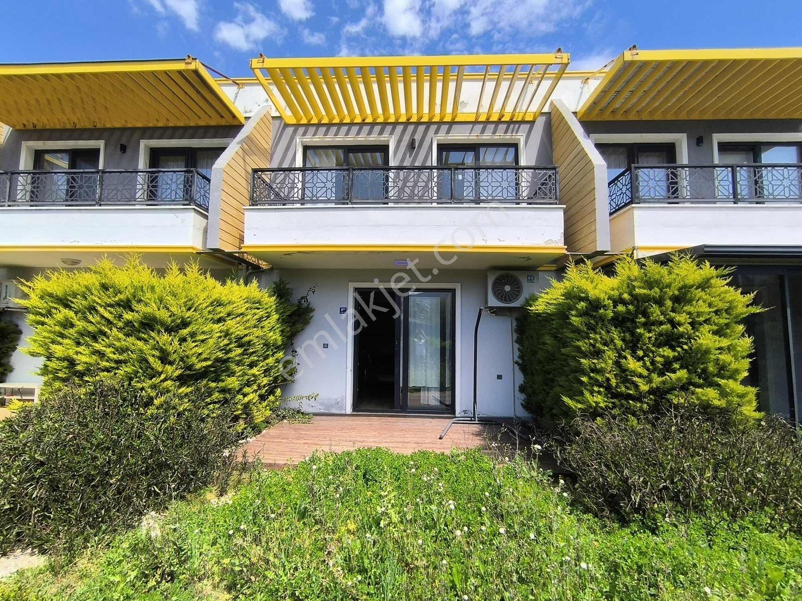 Davutlarda Havuzlu Butik Sitede Satılık 2+1 Villa - Görsel 15