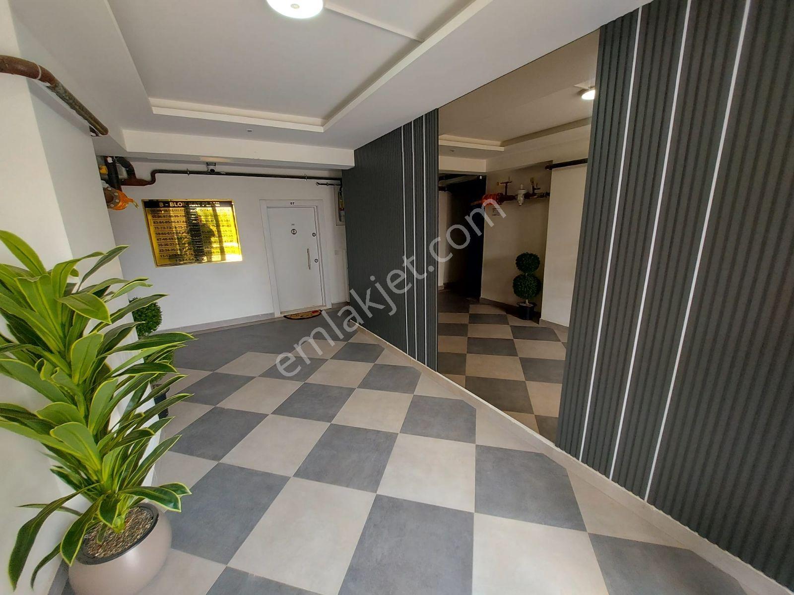 Ordu Cumhuriyet Mahallesi Eşyalı 1+1 Satılık Daire Havuzlu Site - Görsel 8