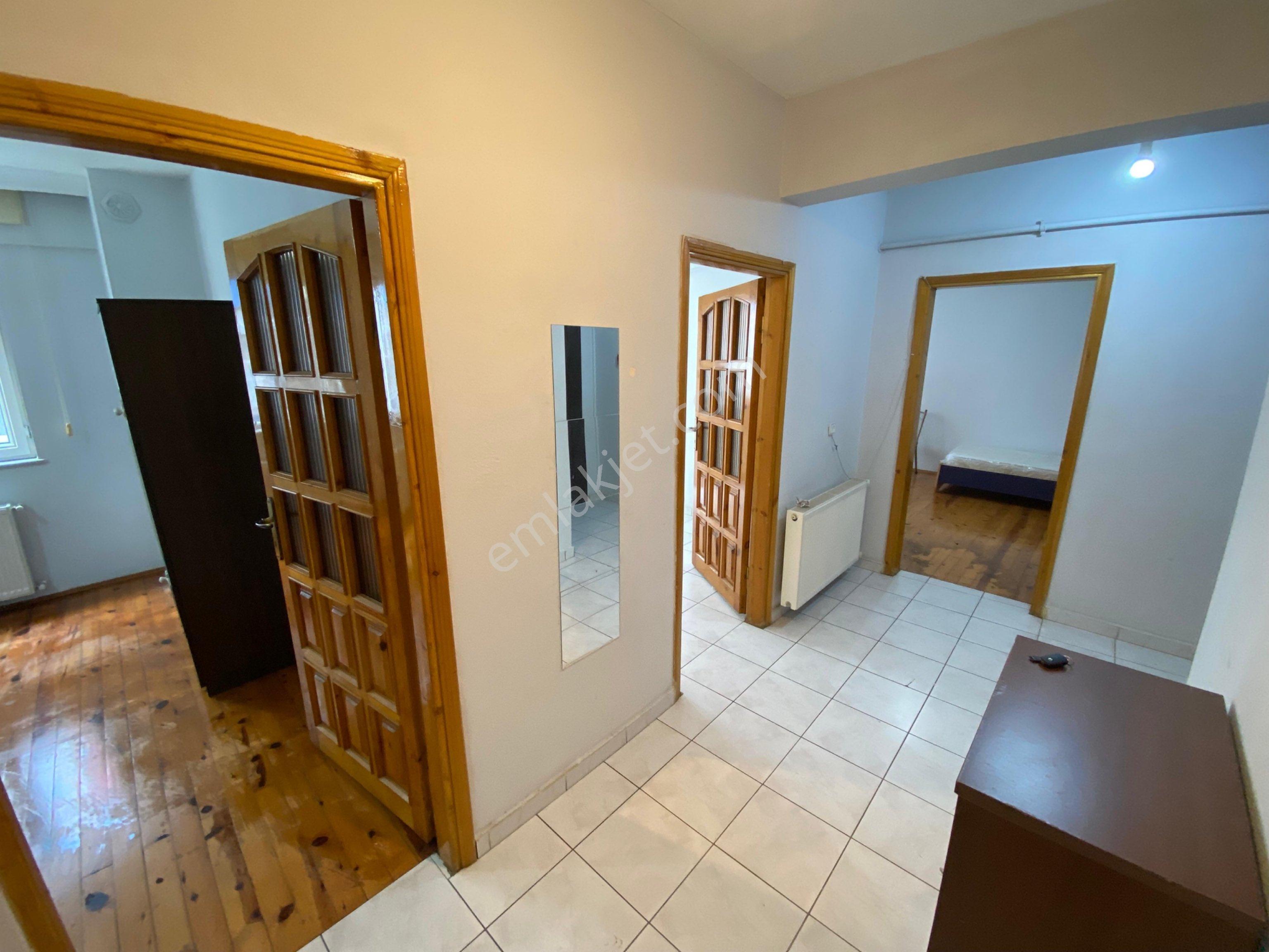 Kalkınma Mahallesi Uyguna Satılık Kiracılı 2+1 Daire - Görsel 12