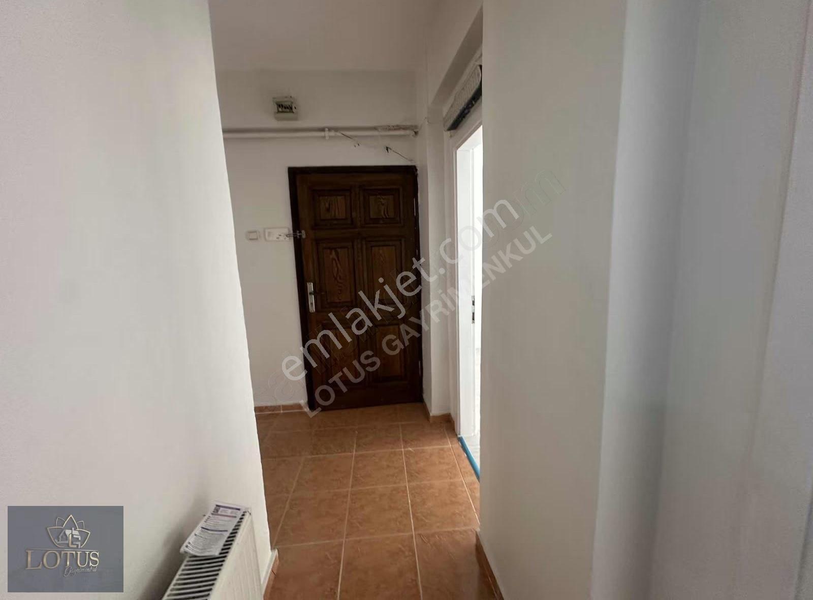 İzmit Orduevinde 2+1 Arakat 100m2 Satılık Daire - Görsel 18