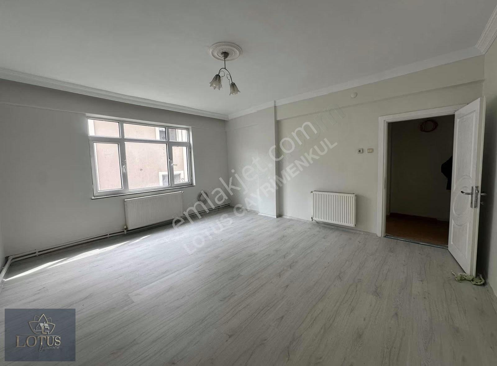 İzmit Orduevinde 2+1 Arakat 100m2 Satılık Daire - Görsel 29