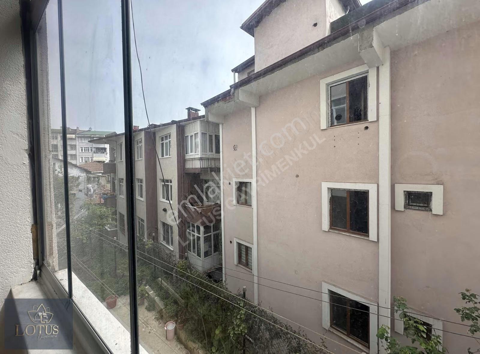 İzmit Orduevinde 2+1 Arakat 100m2 Satılık Daire - Görsel 14
