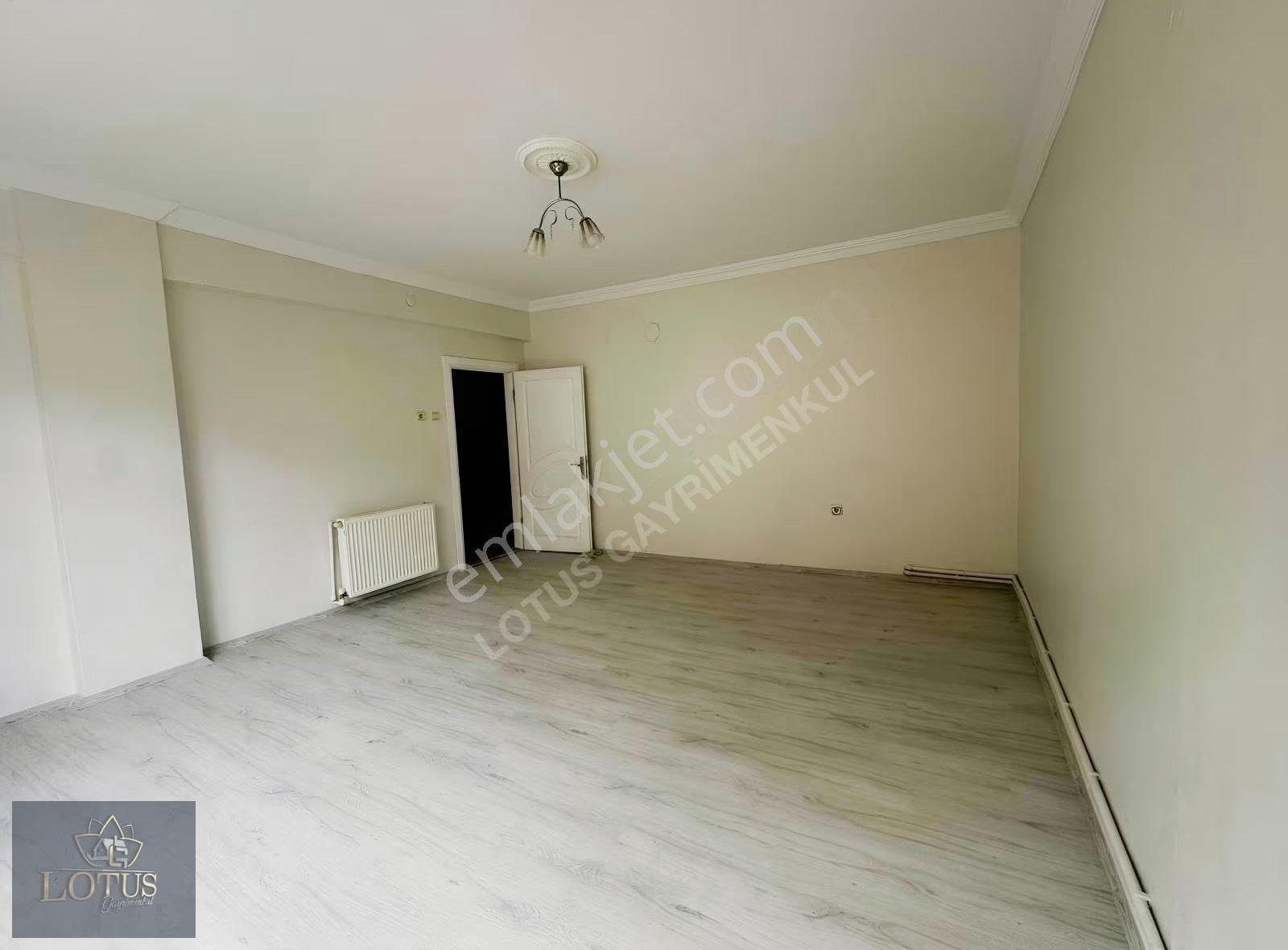 İzmit Orduevinde 2+1 Arakat 100m2 Satılık Daire - Görsel 24