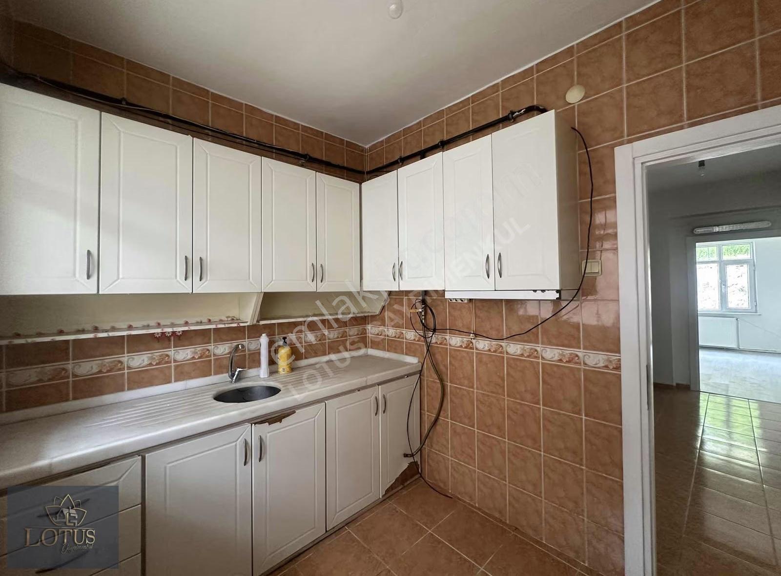 İzmit Orduevinde 2+1 Arakat 100m2 Satılık Daire - Görsel 10
