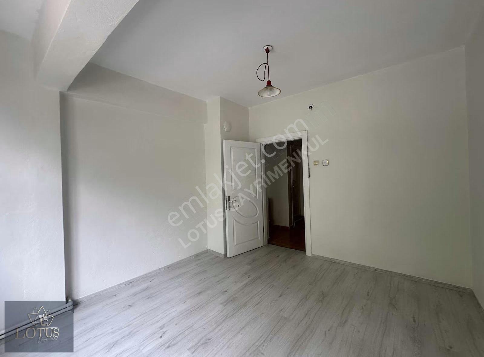İzmit Orduevinde 2+1 Arakat 100m2 Satılık Daire - Görsel 27