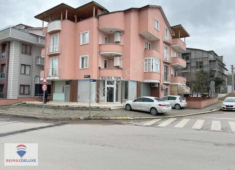 Derince 60 Evler Sahiline Yürüme Mesafesinde Satılık 2+1 Daire