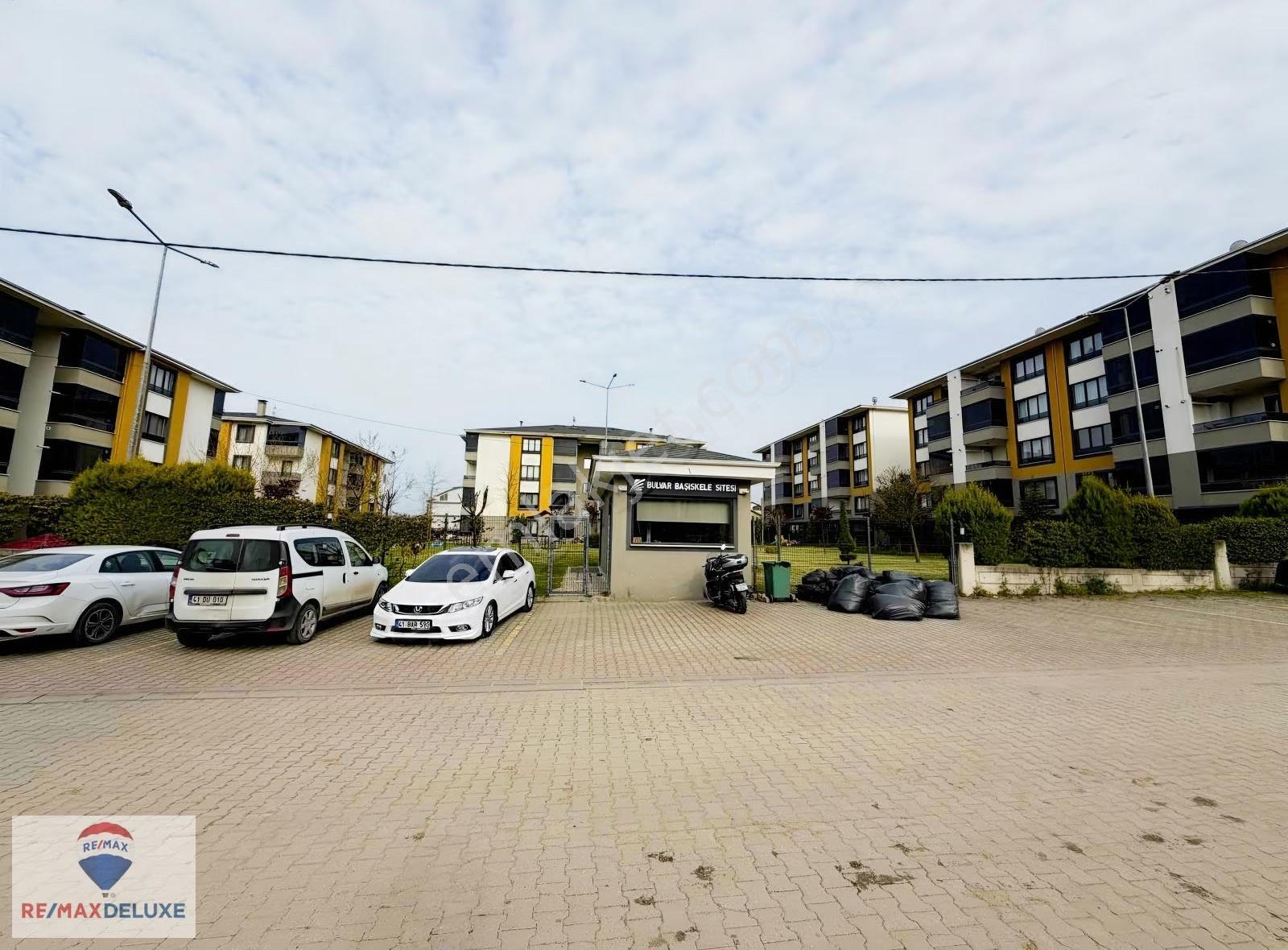 Bulvar Başiskele Sitesinde Satılık 3+1 Daire - Görsel 15
