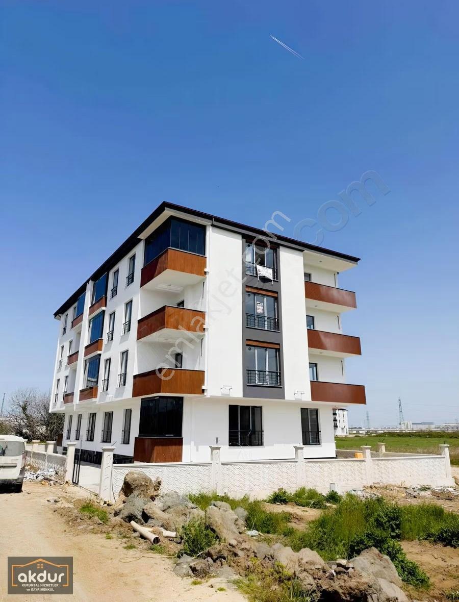 Akdur'dan Tekkeköy'de Hastaneye 50mt 1+1 Satılık Daire