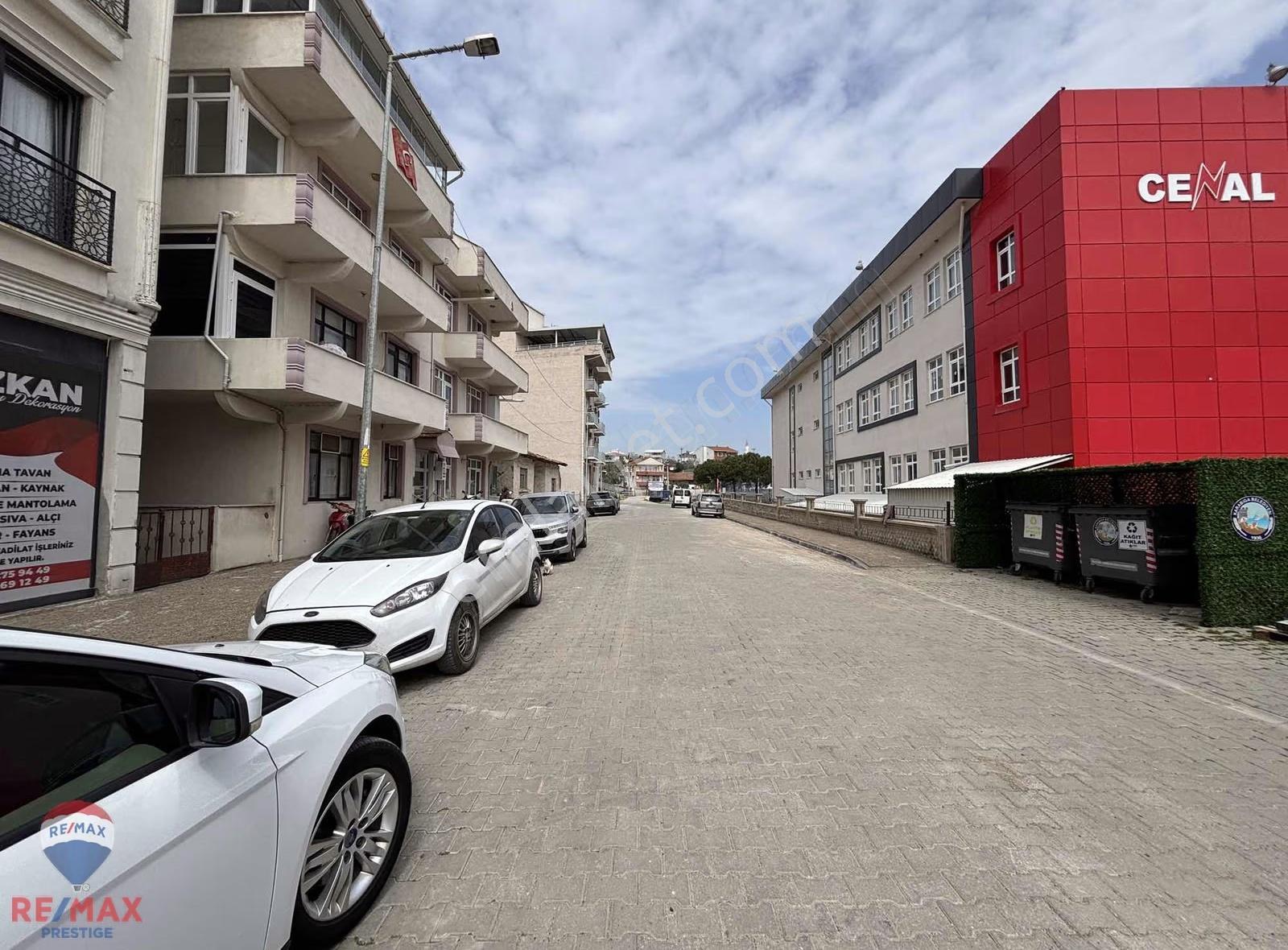 Karabiga'nın Kalbi Yalı Mahallesinde Satılık 3+1 Daire. - Görsel 8
