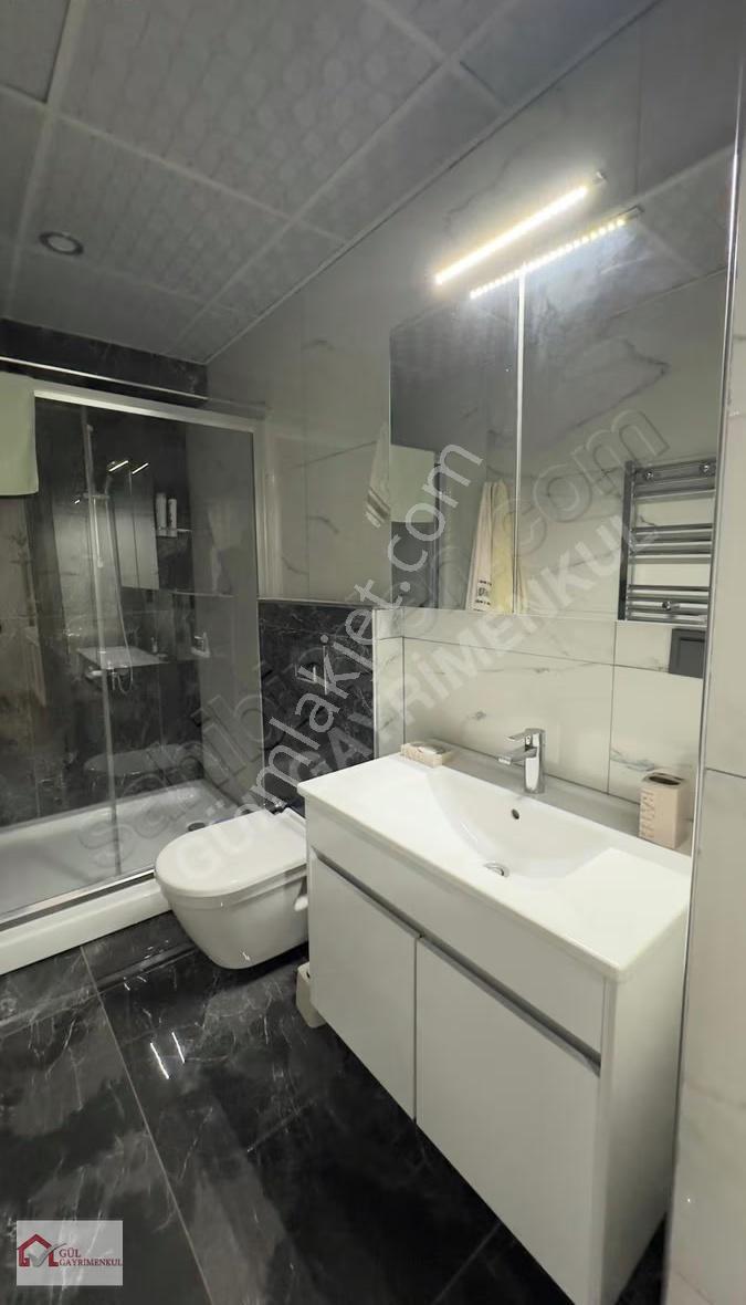 Beylikdüzü Lüks Eşyalı Balkonlu Ferah Geniş 1+1 Satılık Daire - Görsel 23