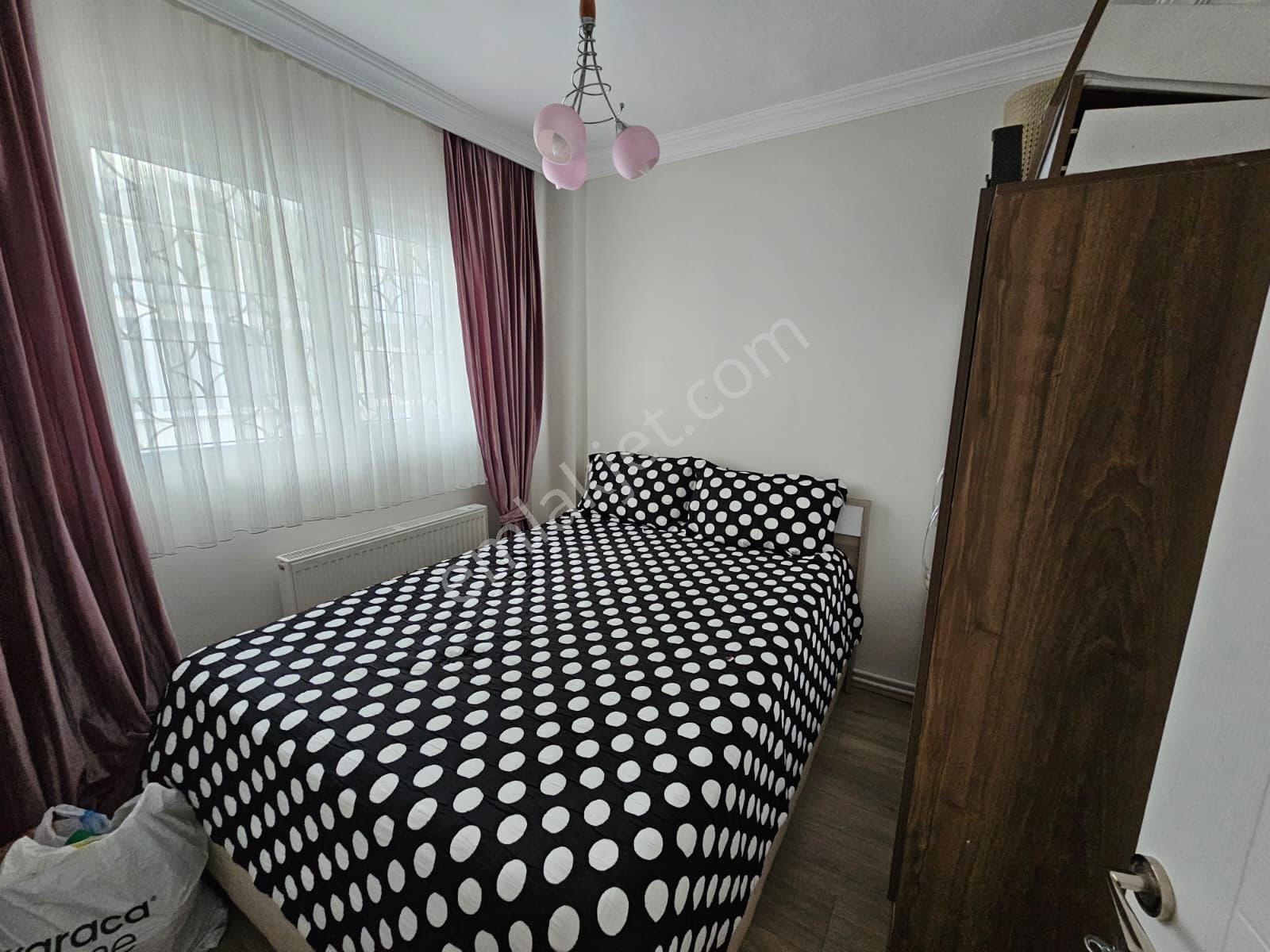 Kumburgaz Deniz Sitesinde Tadilatlı Ful Eşyalı 1+1 Satılık Daire - Görsel 6