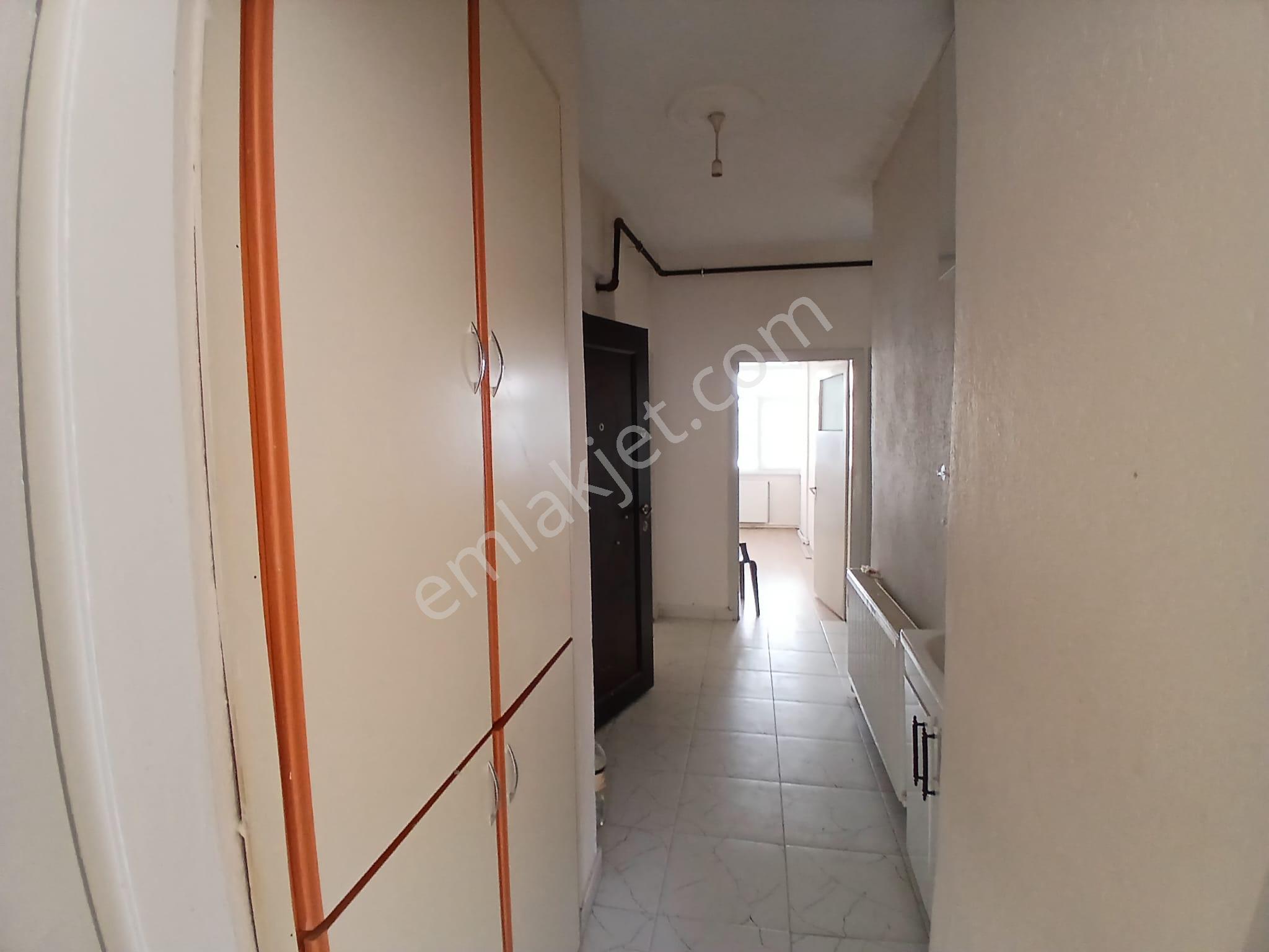 Akçay Emlak'tan Akşehir Çarşı Merkez Stadyum Civarında Doğalgazlı Kiralık 2+1 Daire - Görsel 19