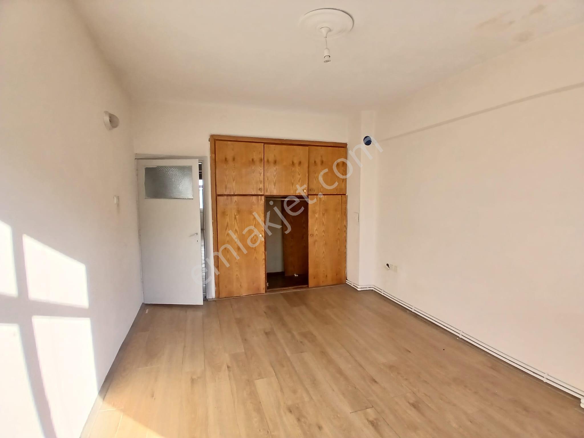 Akçay Emlak'tan Akşehir Çarşı Merkez Stadyum Civarında Doğalgazlı Kiralık 2+1 Daire - Görsel 27