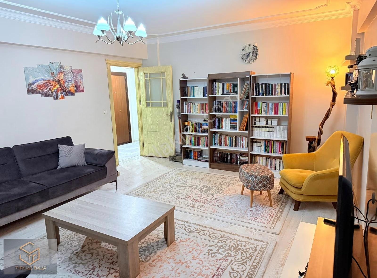 Menemen Esatpaşa Lise Yolunda Satılık 135 M² 3+1 Arakat Daire