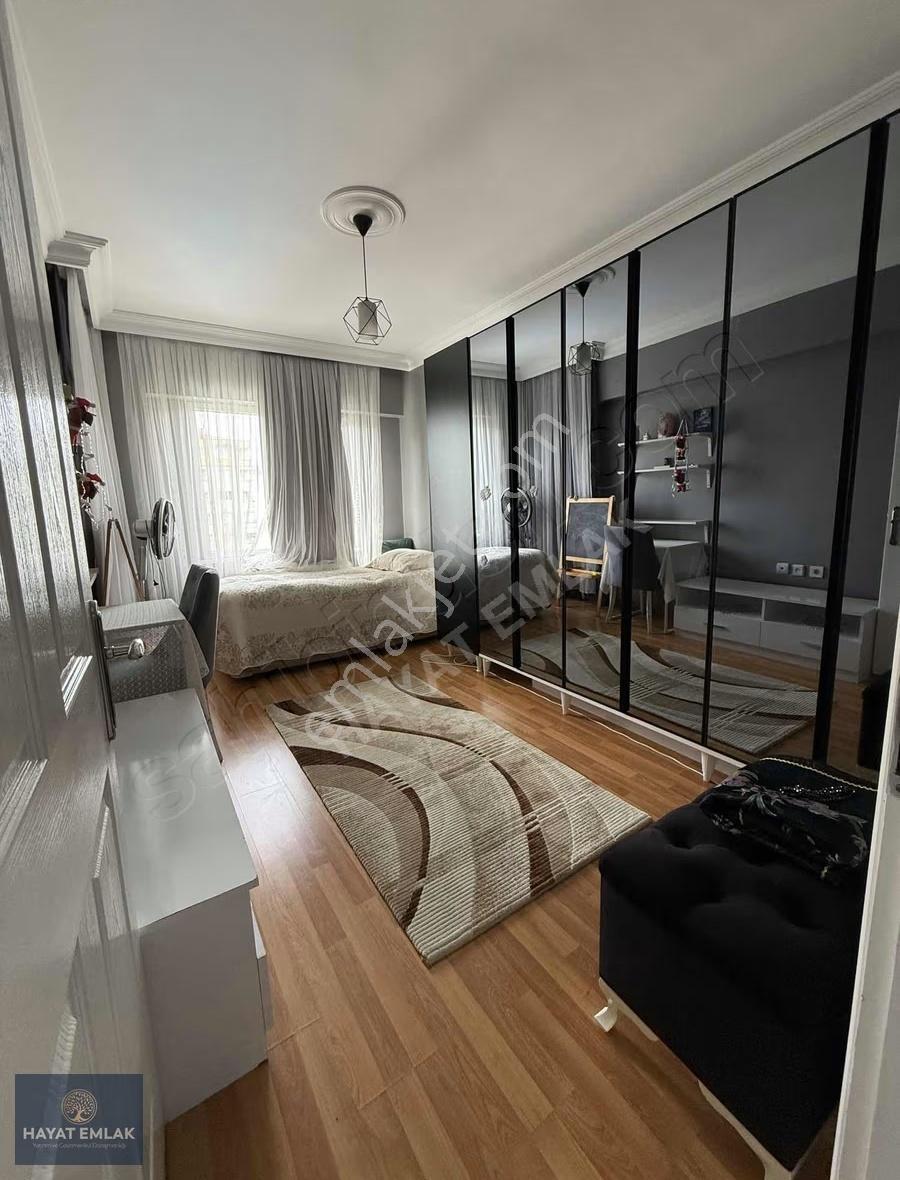 Pendik Yenişehirde Havuzlu Sitede Satılık 3+1 - Görsel 6