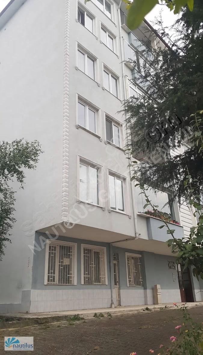Gölcük Değirmendere Manzaralı, Bahçeli 3+1 Satılık Daire - Görsel 7