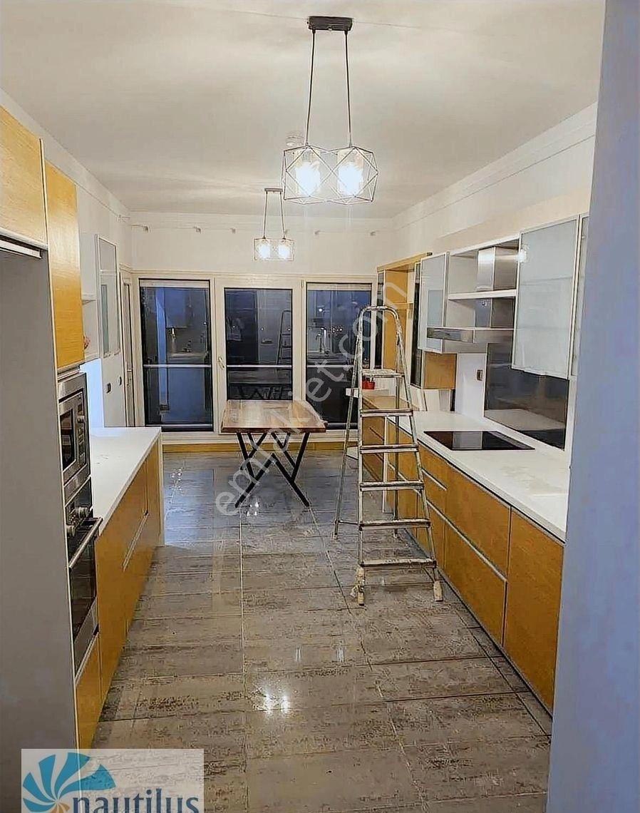Bahçeşehir Mesa Nurol Kirazlıbahçe Satılık 4+1 Kısa Katlı Blok - Görsel 7