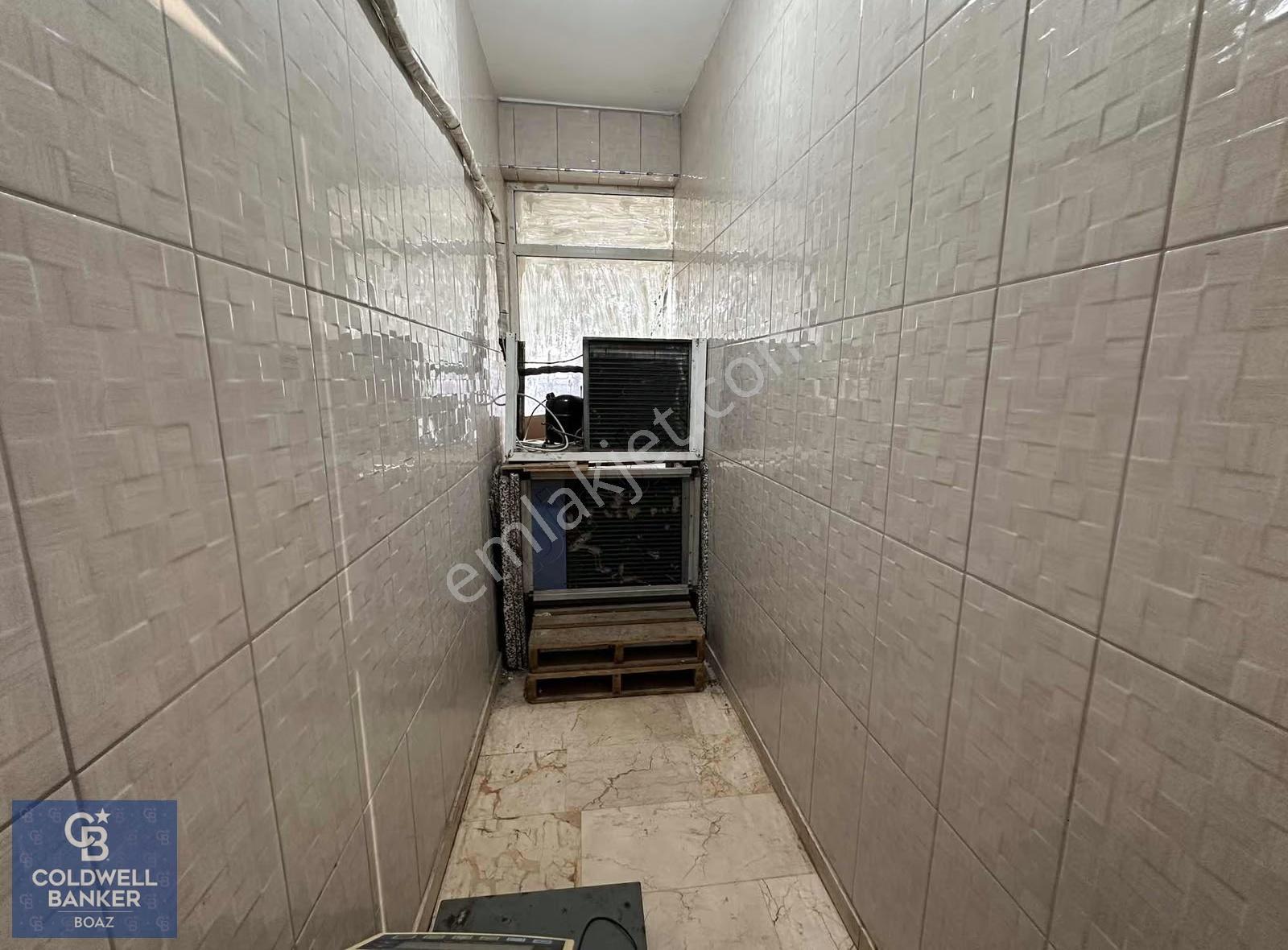 İçerenköy' De 230 M² Depo+ofis+mağaza Konseptli Satılık Dükkan - Görsel 6