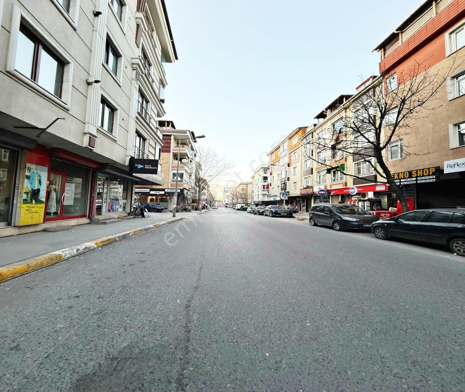 Esenyurt Güzelyurt Mah.cadde Üzerinde Devren Pizza Dükkanı - Görsel 9