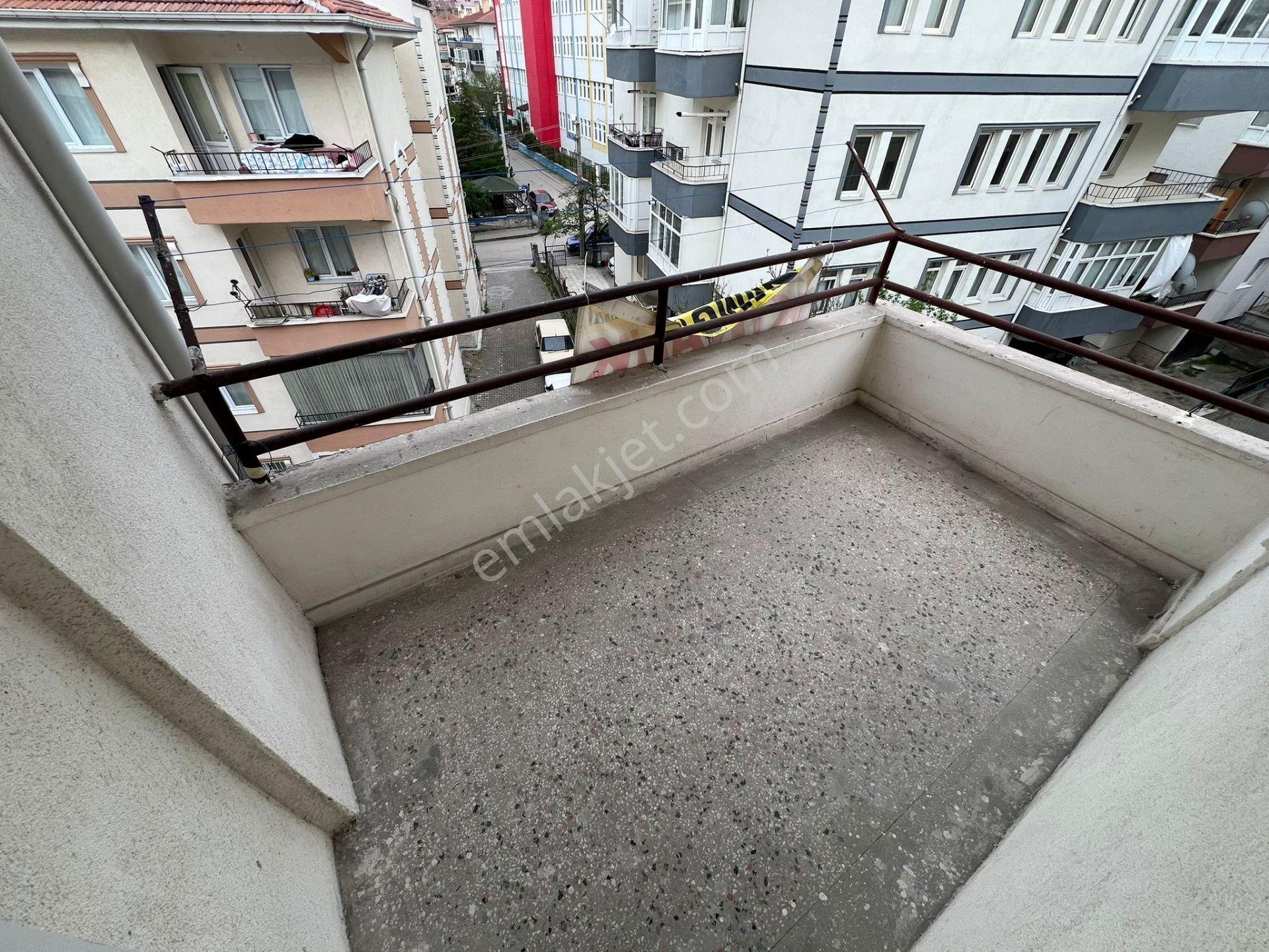 Koza Emlaktan Malazgirt Mahalesinde Ara Katta Ahimesud Bulvarı Üzerinde 3+1 Satılık Daire - Görsel 22