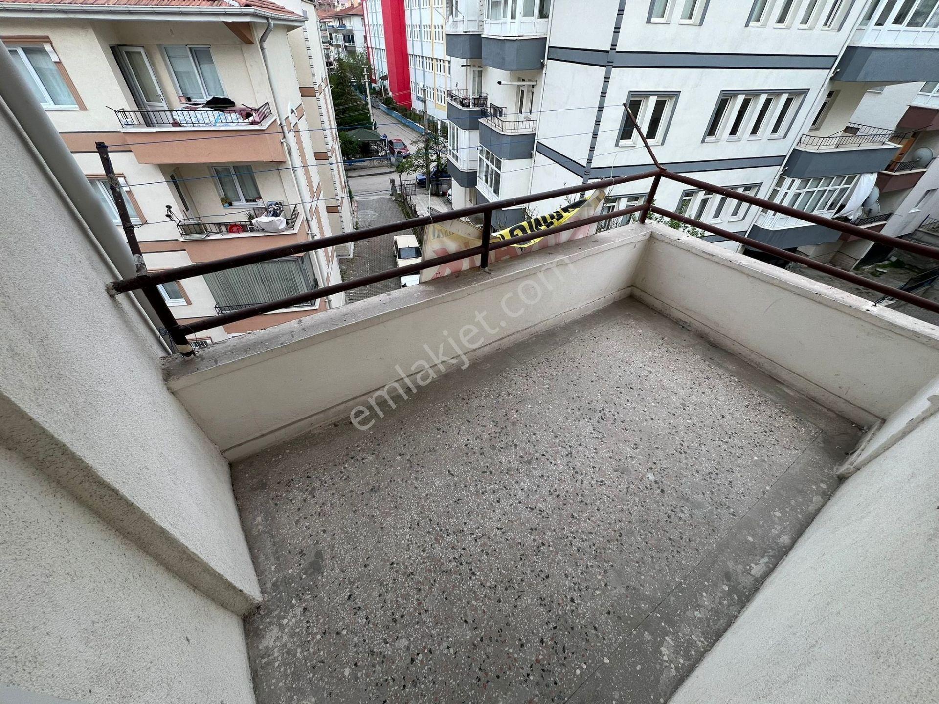 Koza Emlaktan Malazgirt Mahalesinde Ara Katta Ahimesud Bulvarı Üzerinde 3+1 Satılık Daire - Görsel 21