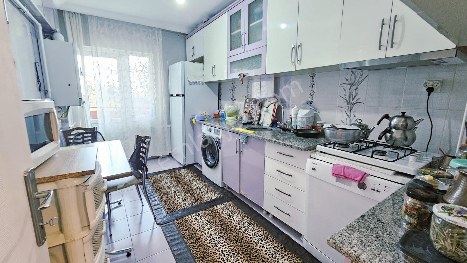 Divankonutları Yakını 3+1 3 Ncü Kat Satılık Daire - Görsel 21
