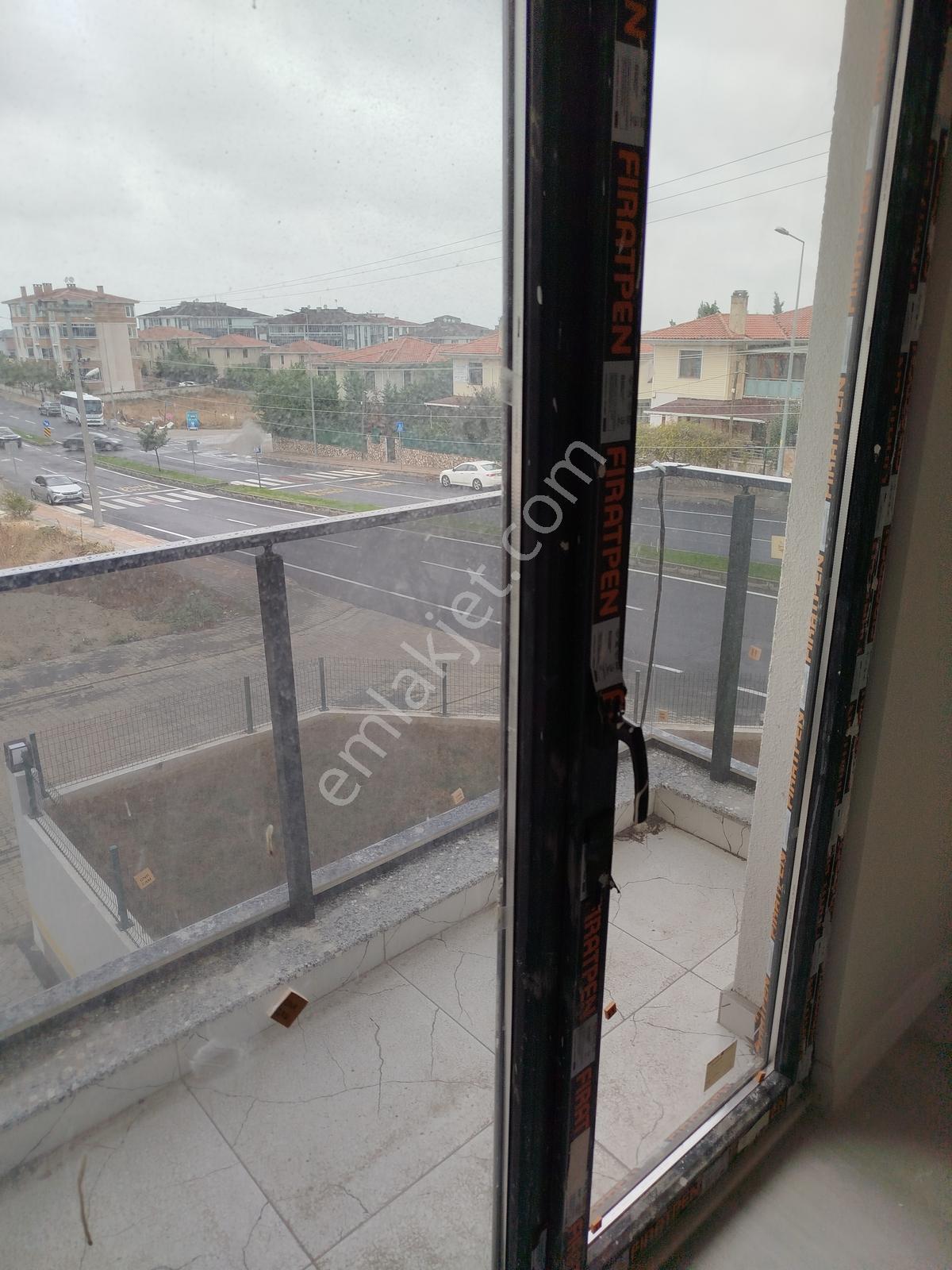 Tekirdağ/çorlu-havuzlu Danış Lıfe Sitesinde 1+1 Satılık Daire - Görsel 3