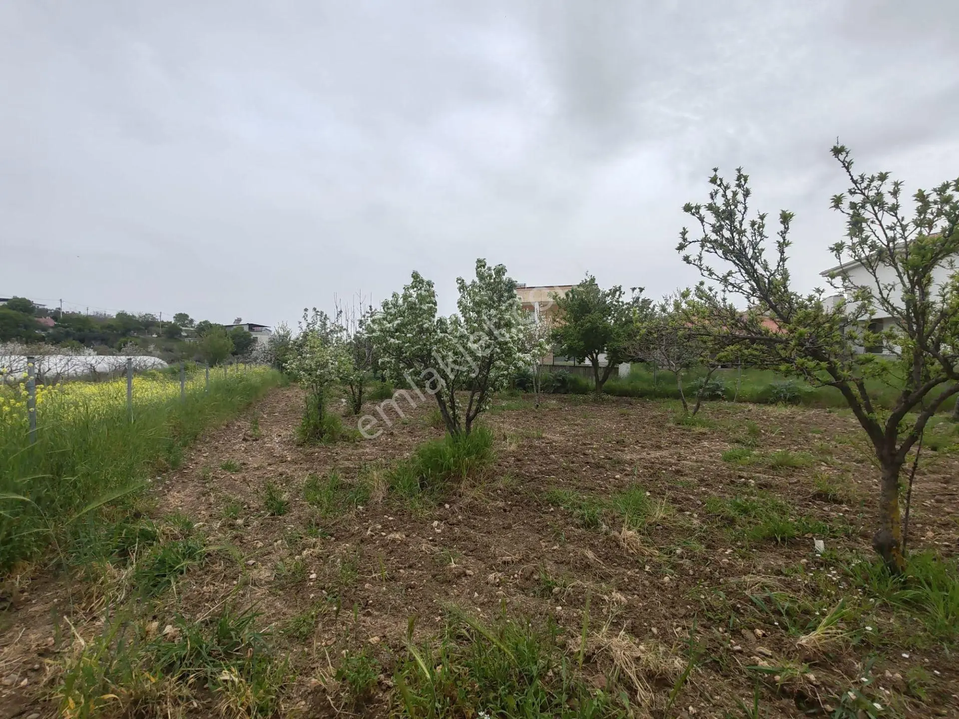 Buca Belenbaşı Mahallesi Merkezde 585 M2 Satılık Arsa - Görsel 4