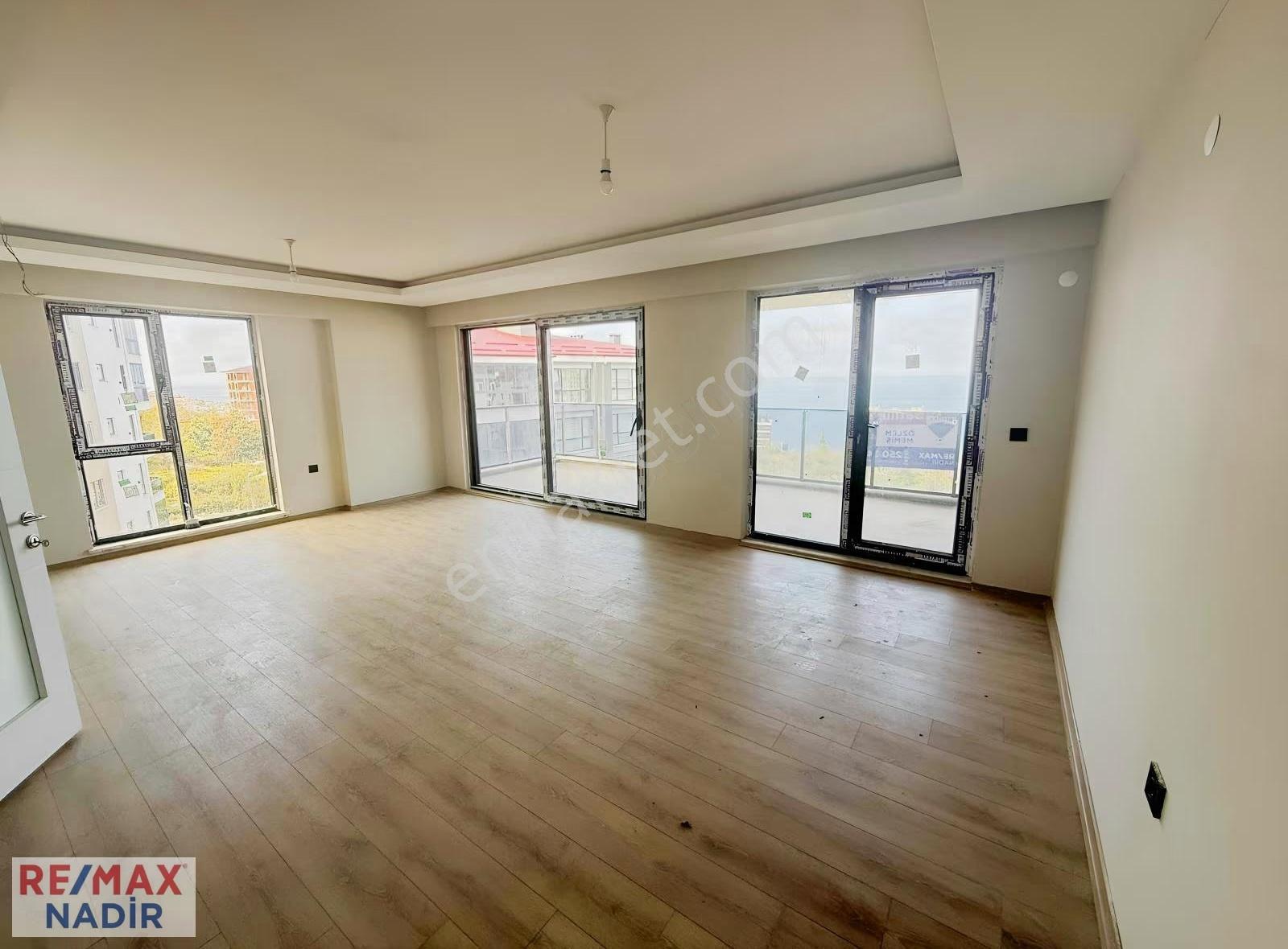 Deniz Manzaralı 170 M² Ayrı Mutfaklı Satılık 3+1 Daire - Görsel 27