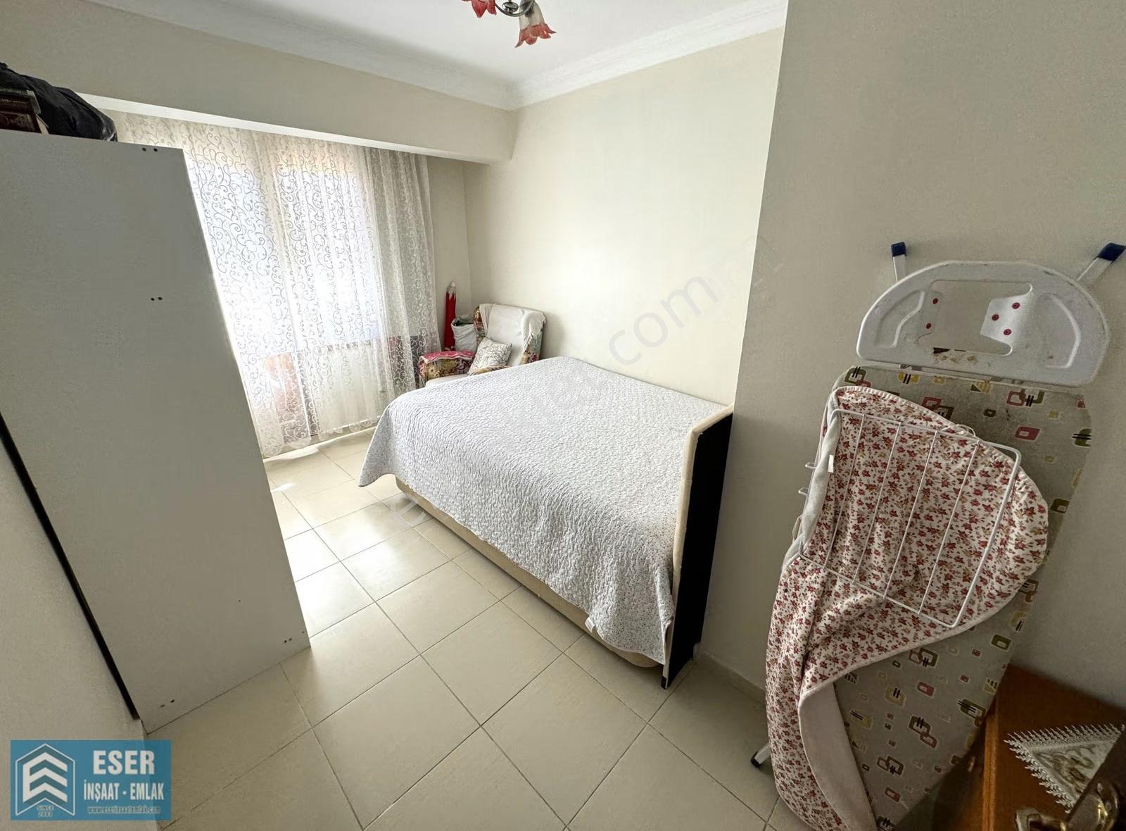 Didim Şehir Merkezinde Ön Cephe Geniş Balkonlu 2+1 Eşyalı Daire - Görsel 16