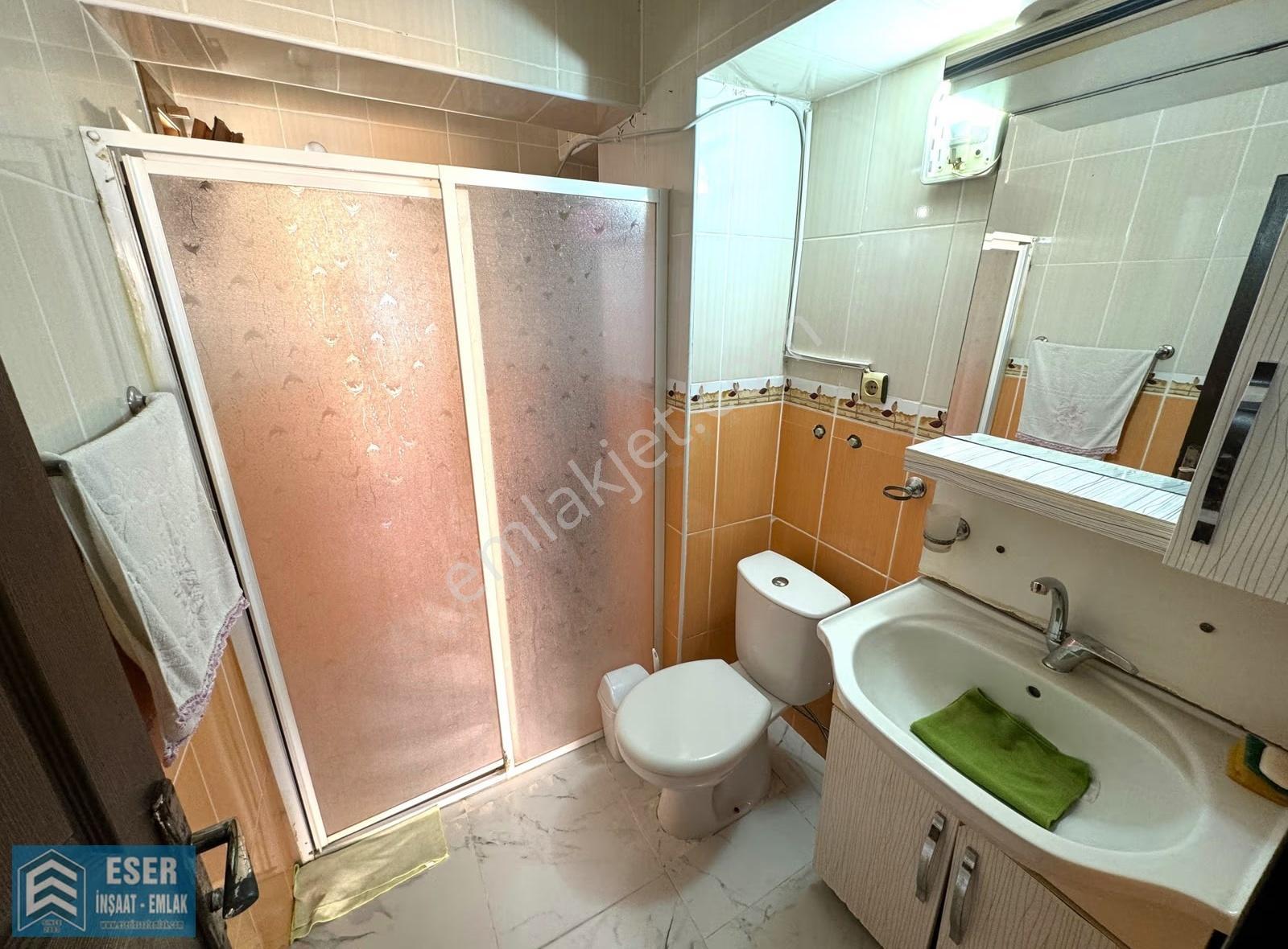 Didim Şehir Merkezinde Ön Cephe Geniş Balkonlu 2+1 Eşyalı Daire - Görsel 24