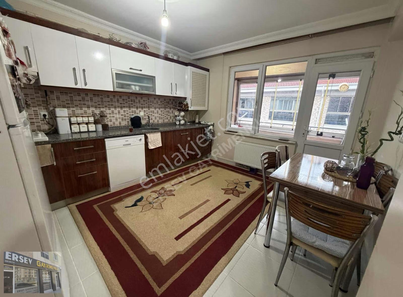 Satılık 2+1 Daire Batıkent'te, 125m², Balkonlu, Otoparklı - Görsel 2