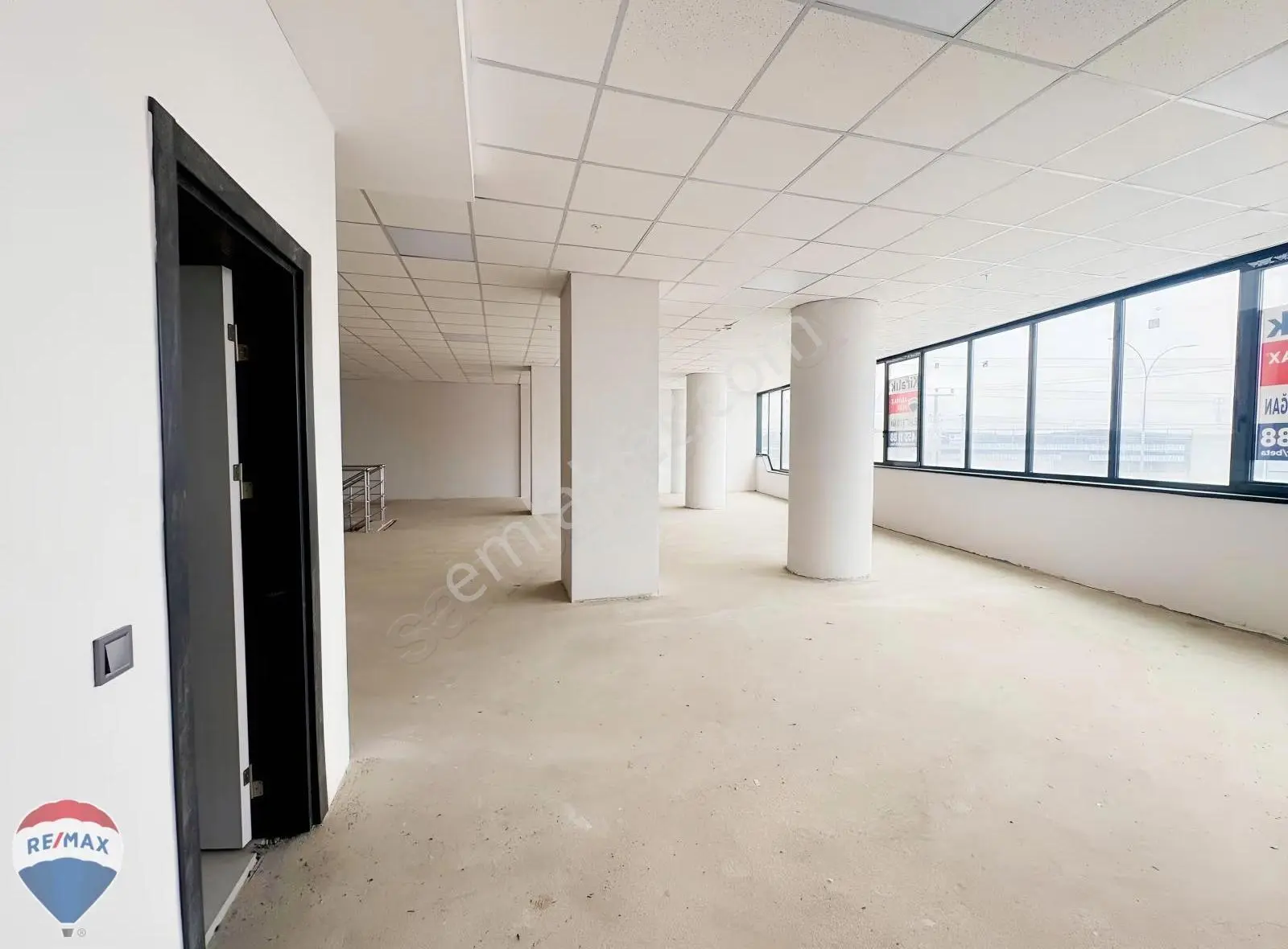 Remax Mavi'den 1.osb Ana Cadde Üzeri 2 Katlı Dükkan - Görsel 2