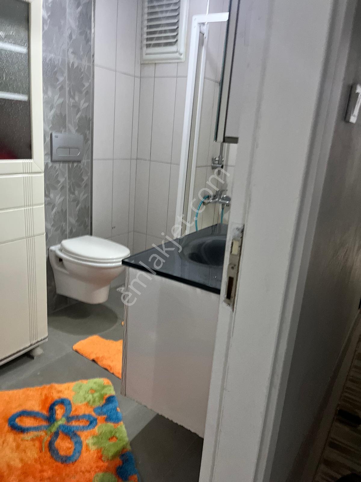 İzmit Körfez Mahallesinde Kiralık 3+1 Eşyalı Daire