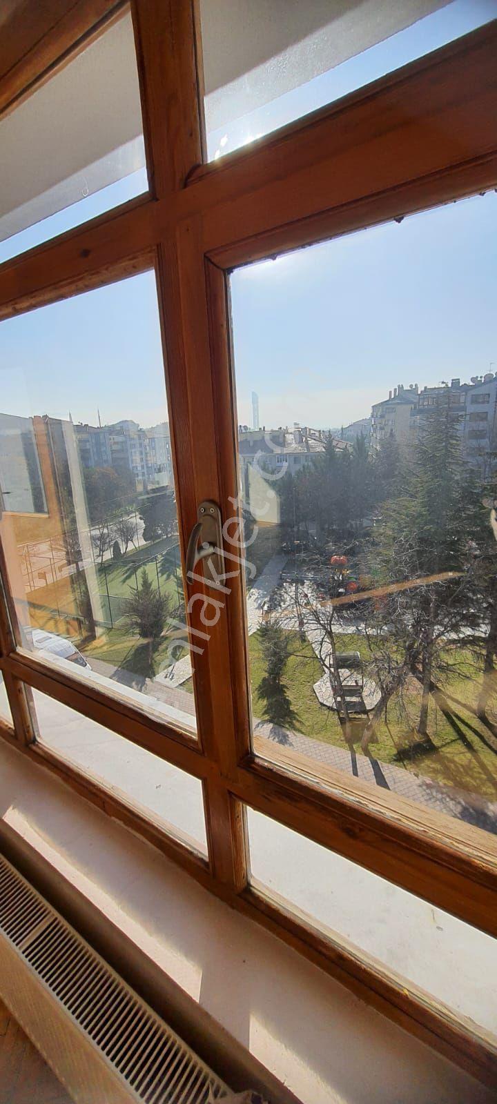 Ferah, Park Manzaralı Kiralık Daire - Görsel 17