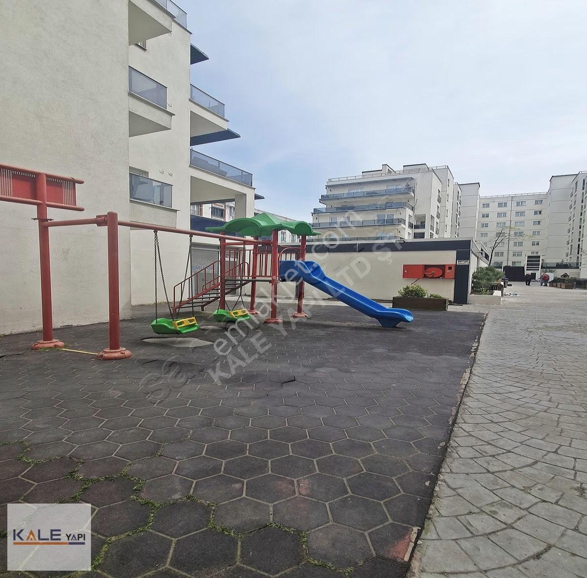 Aile Oturumuna Uygun Site İçerisinde 2+1 Satılık Daire - Görsel 18