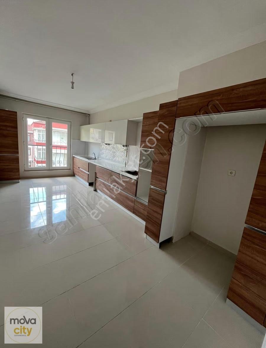 Bahçelievler Mh.çamlık Yakını 4+1 Bakımlı Daire - Görsel 27