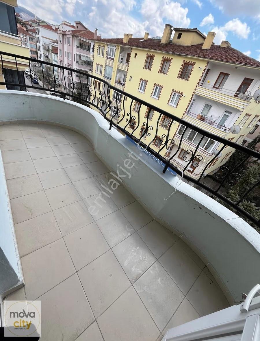 Bahçelievler Mh.çamlık Yakını 4+1 Bakımlı Daire - Görsel 14