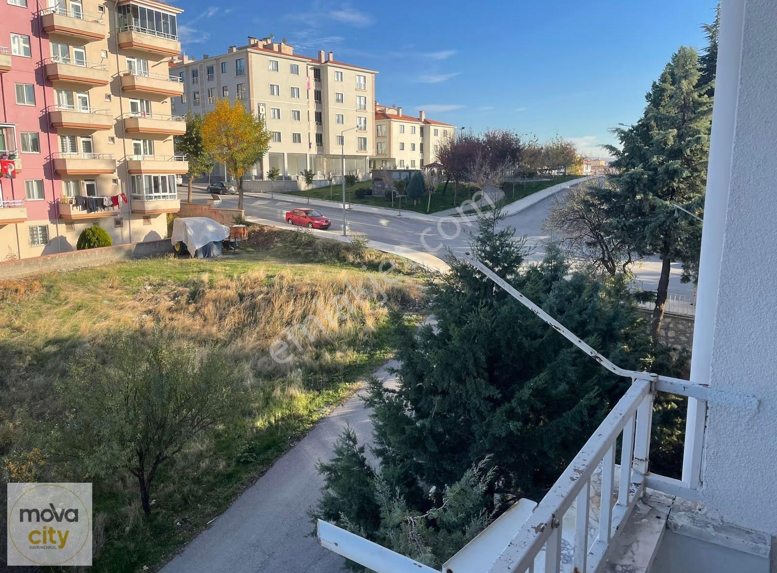 Bahçelievler Bahar Caddesinde 3+1 Kiralık Daire - Görsel 5
