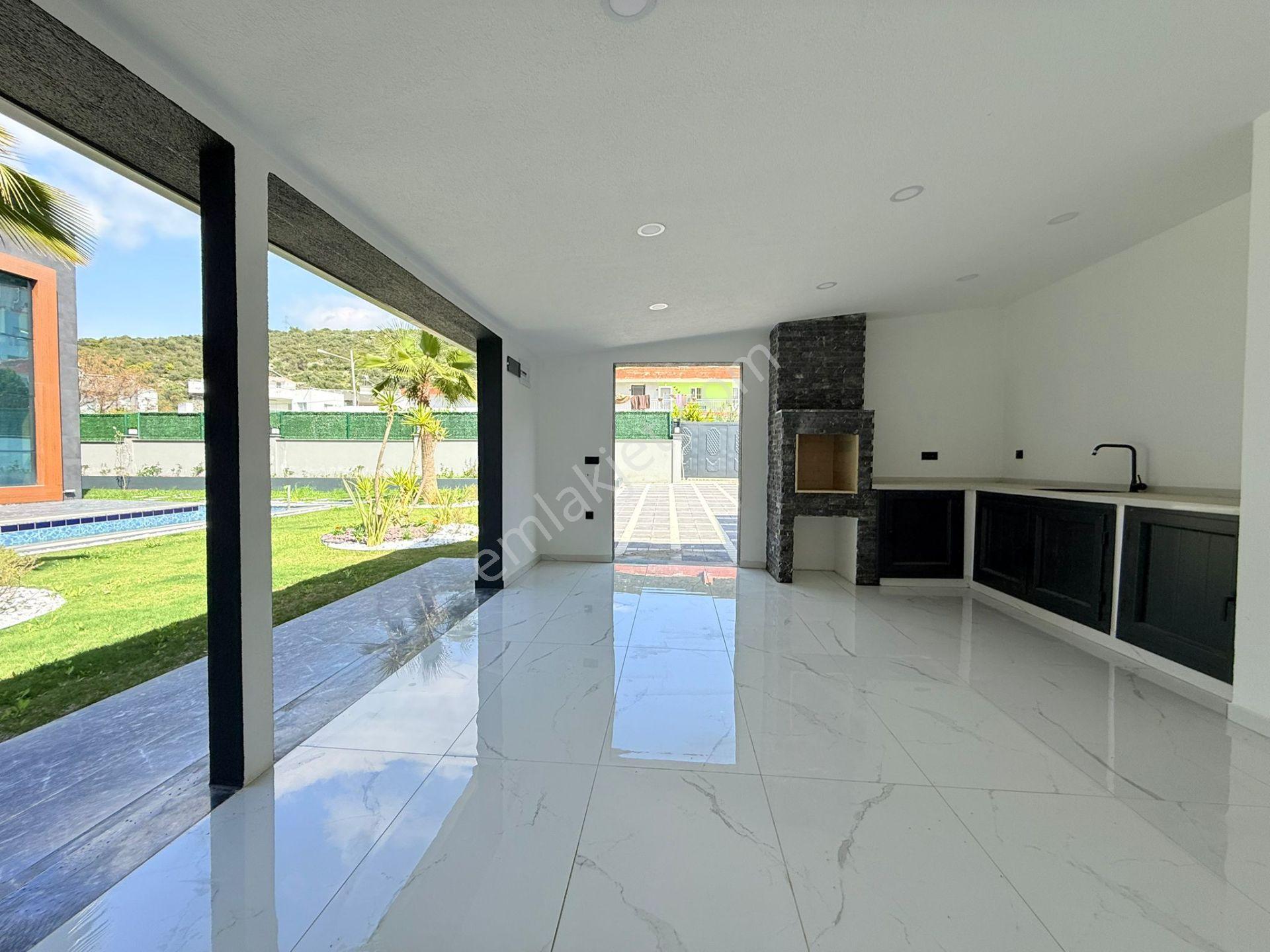 Kuşadası'nda Satılık-sahıle Yakın-özel Havuz-otopark-750 M2-bahçe-kombi-ultra Lüx Tamamı Müstakil - Görsel 35