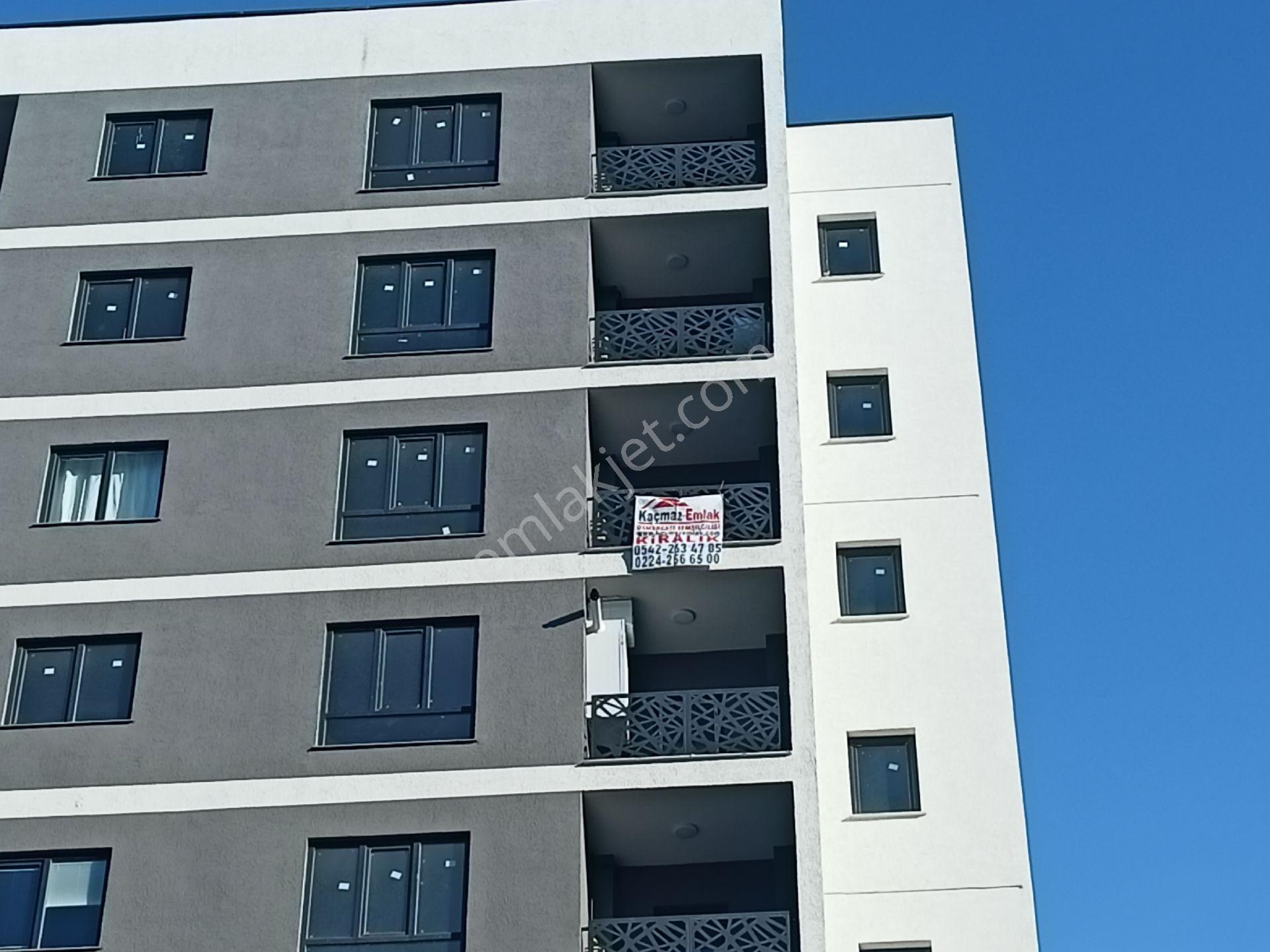 Kaçmaz Emlak Cumhuriyet Mah Prestij Yeni Hayat Kiralık 2+1 Sıfır Daire - Görsel 2