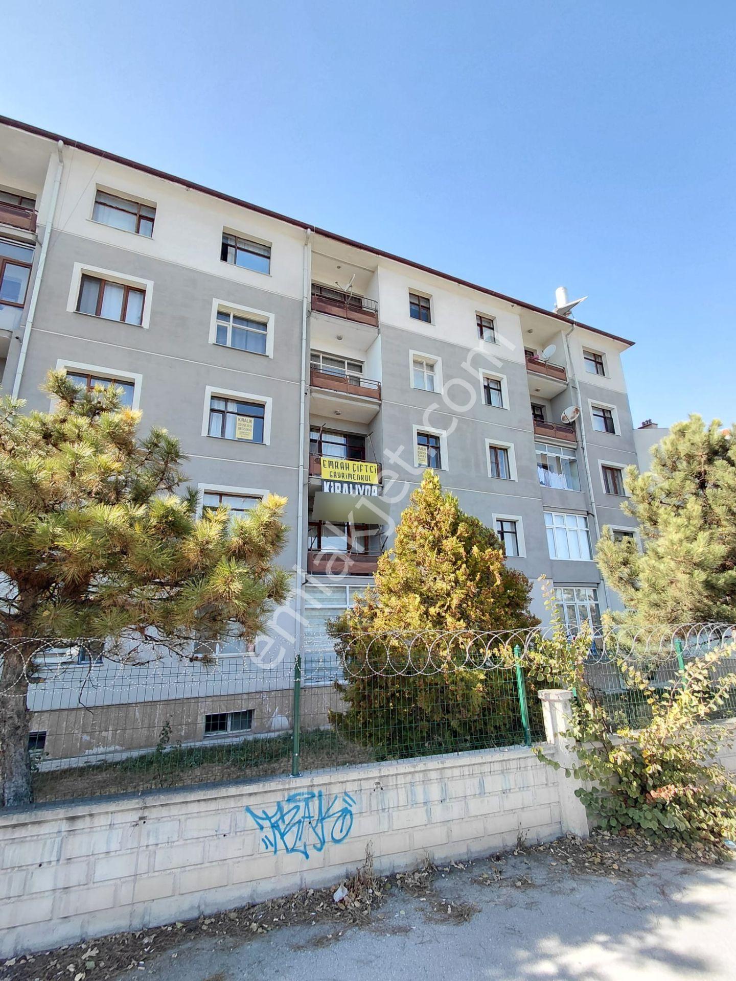 Emrah Çiftci'den Selçuklu Binkonutlar Mah.otogar Yanı Eşyalı 3+1 Kiralık Daire - Görsel 17