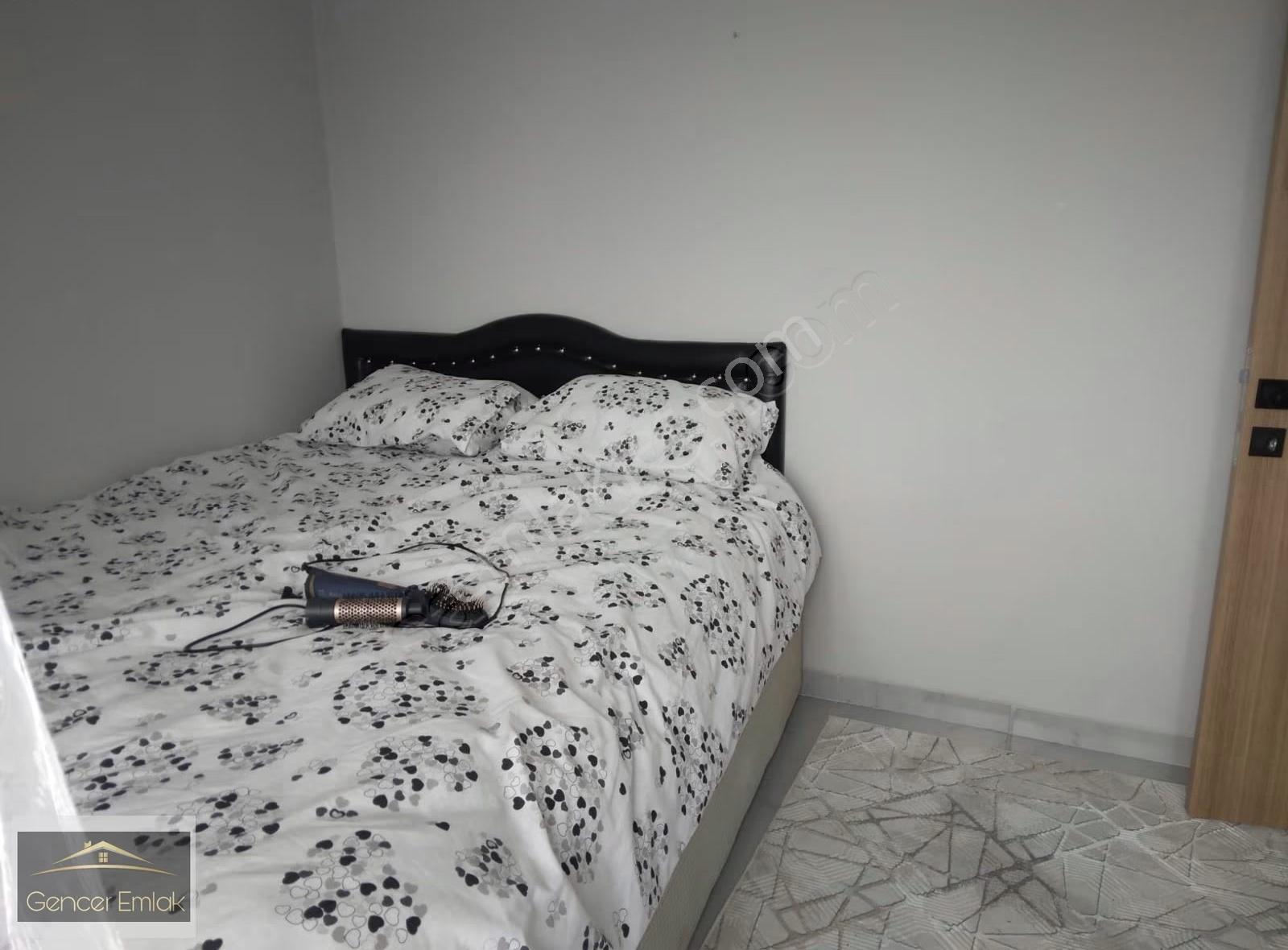 Gencer Emlâk Tan Satılık Cumhuriyet Te 1+1 Eşyalı Daire - Görsel 12
