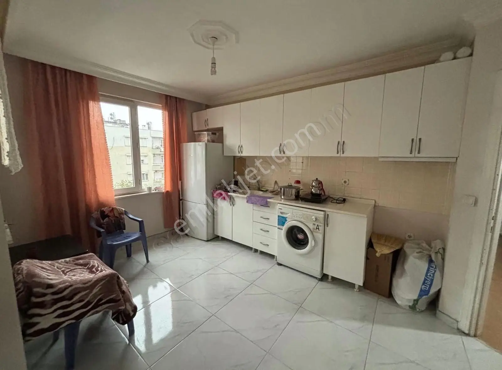Gündoğdu Mahallesinde Kiralık: Ferah Ve Kullanışlı 2+1 Daire!