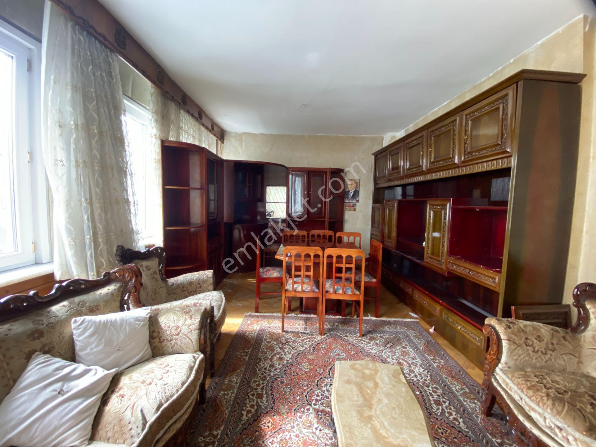 Vatan Caddesinde 160 M2 Satılık 3+1 Daire Fatih/akşemsettin - Görsel 20