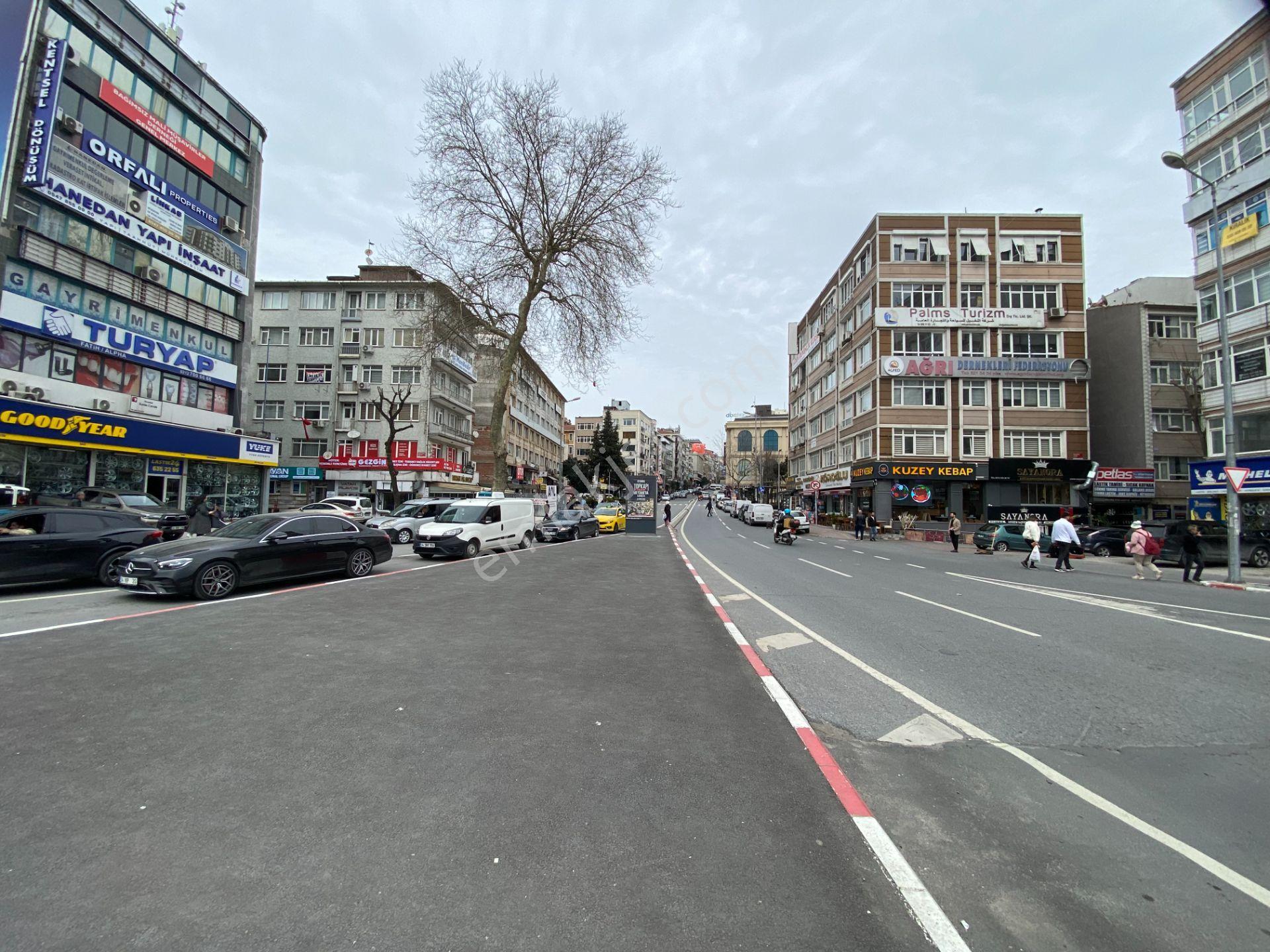 Vatan Caddesinde 160 M2 Satılık 3+1 Daire Fatih/akşemsettin - Görsel 29